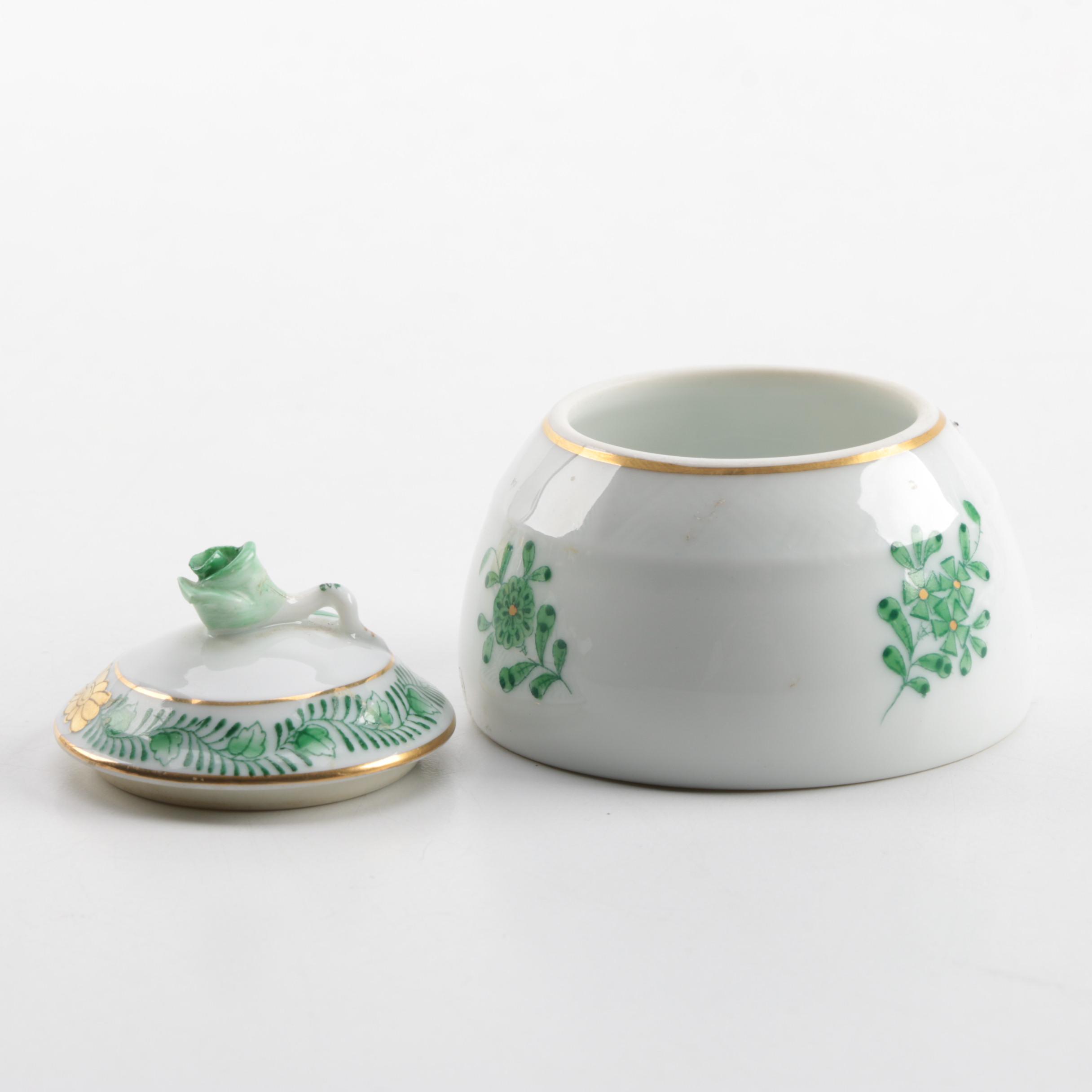 Herend Hungary Porcelain "Chinese Bouquet Green "Honey Pot
