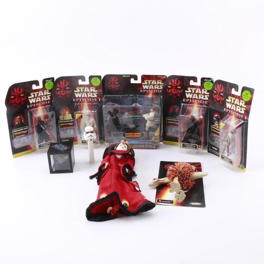 Collection of "Star Wars" Toys