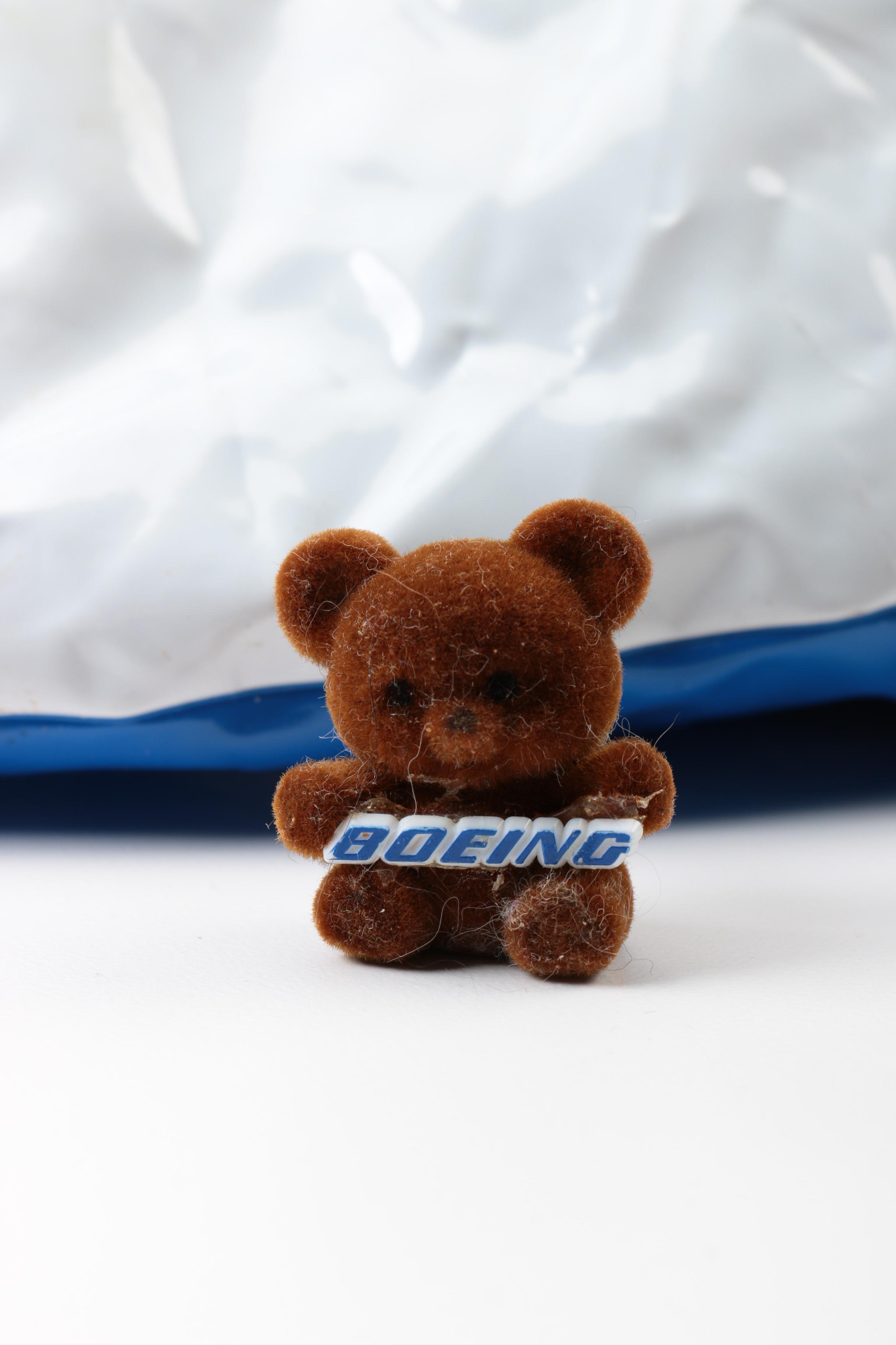 Vintage Eastern, Pan Am and Other Airlines Memorabilia