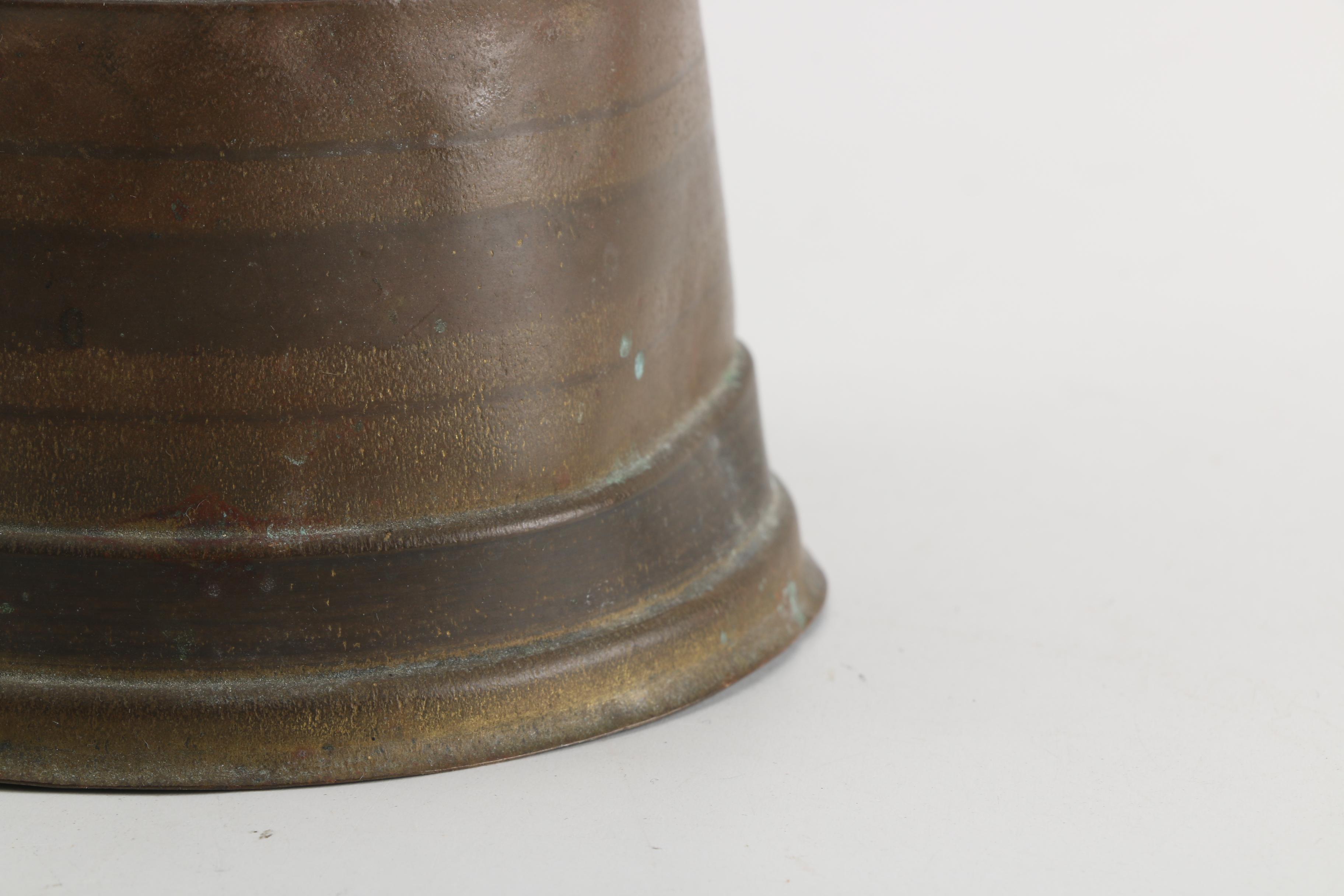 Vintage Edward Miller Kerosene Lamp