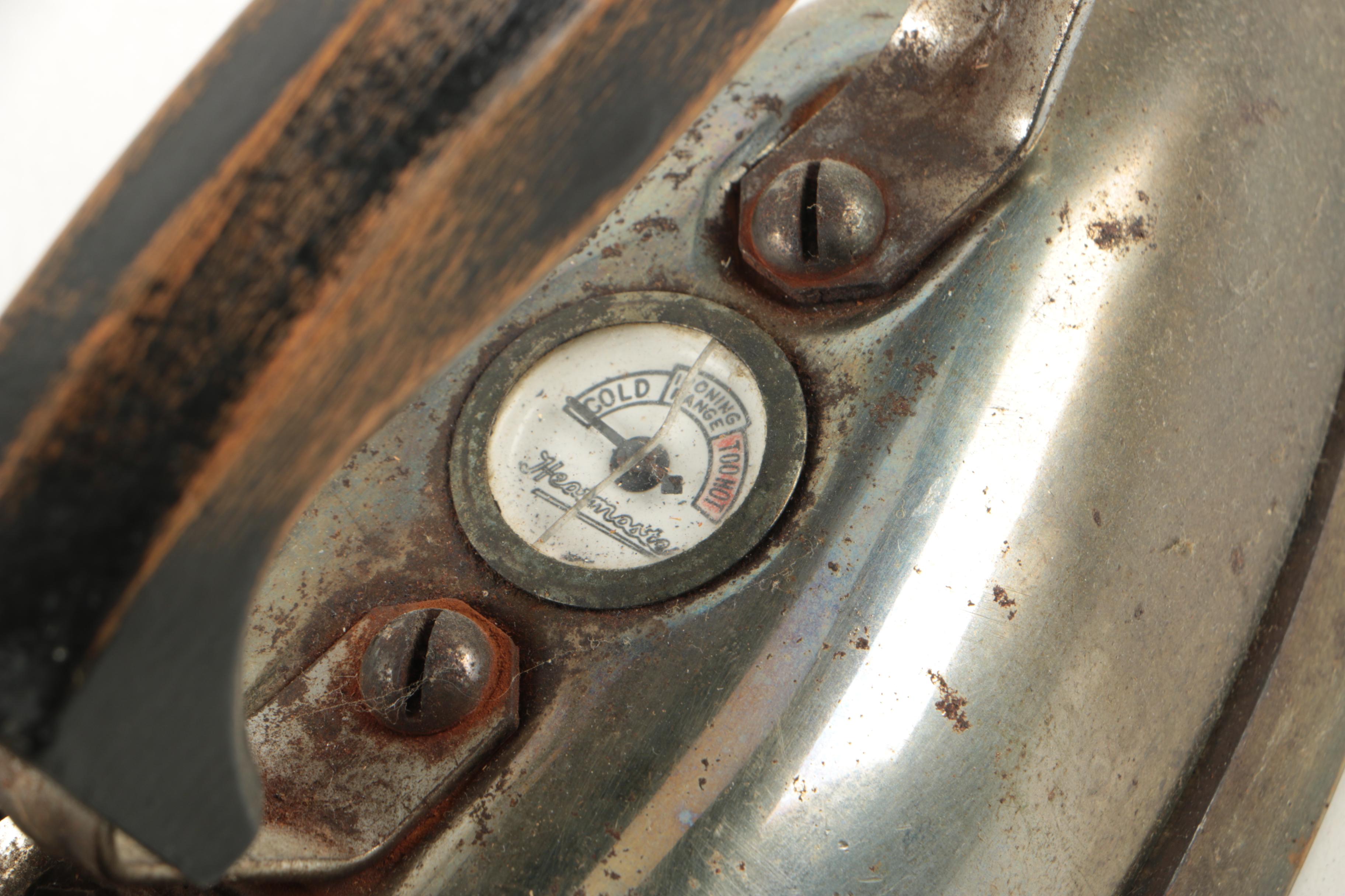 Antique and Vintage Toasters and Irons