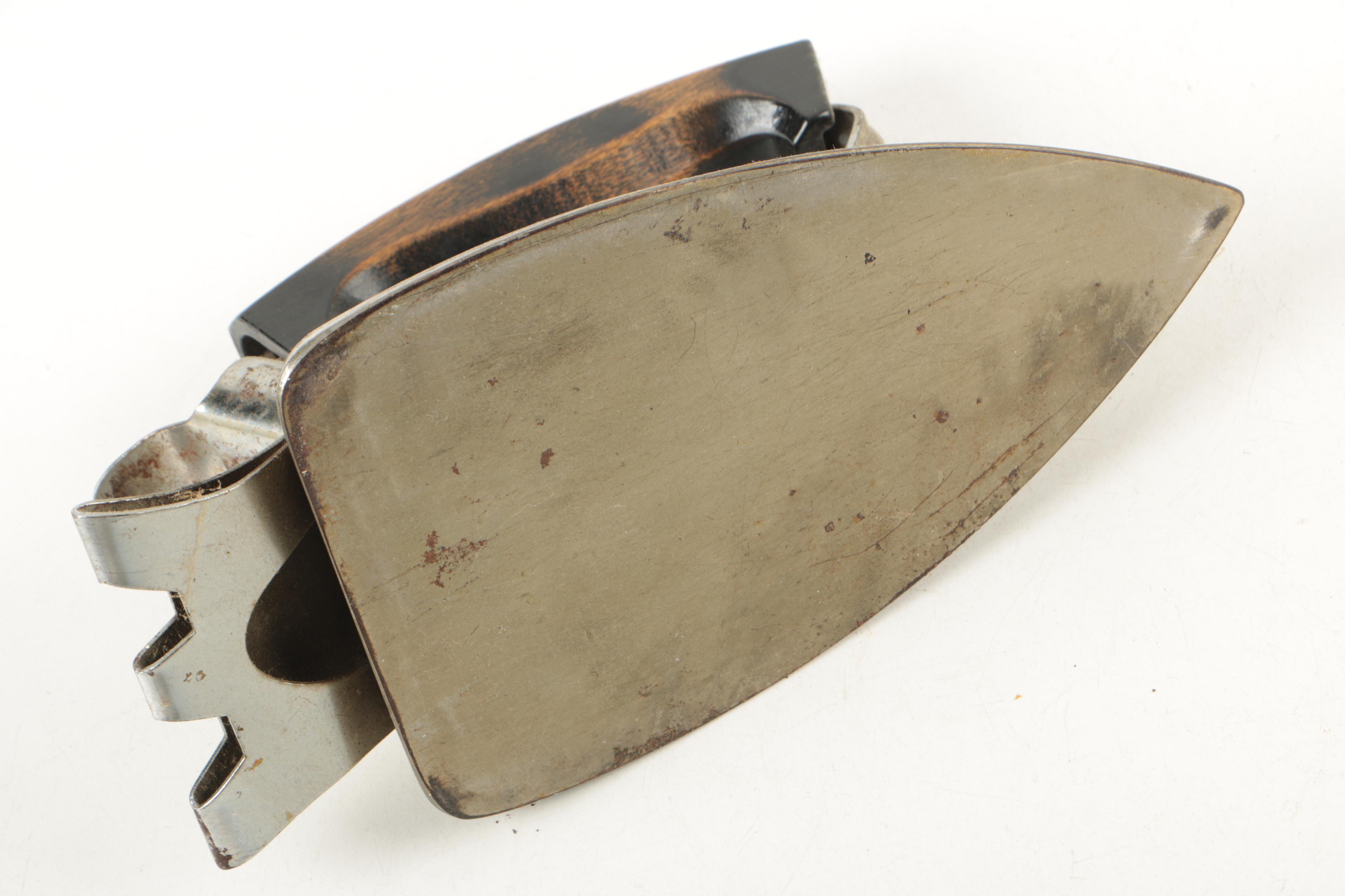 Antique and Vintage Toasters and Irons