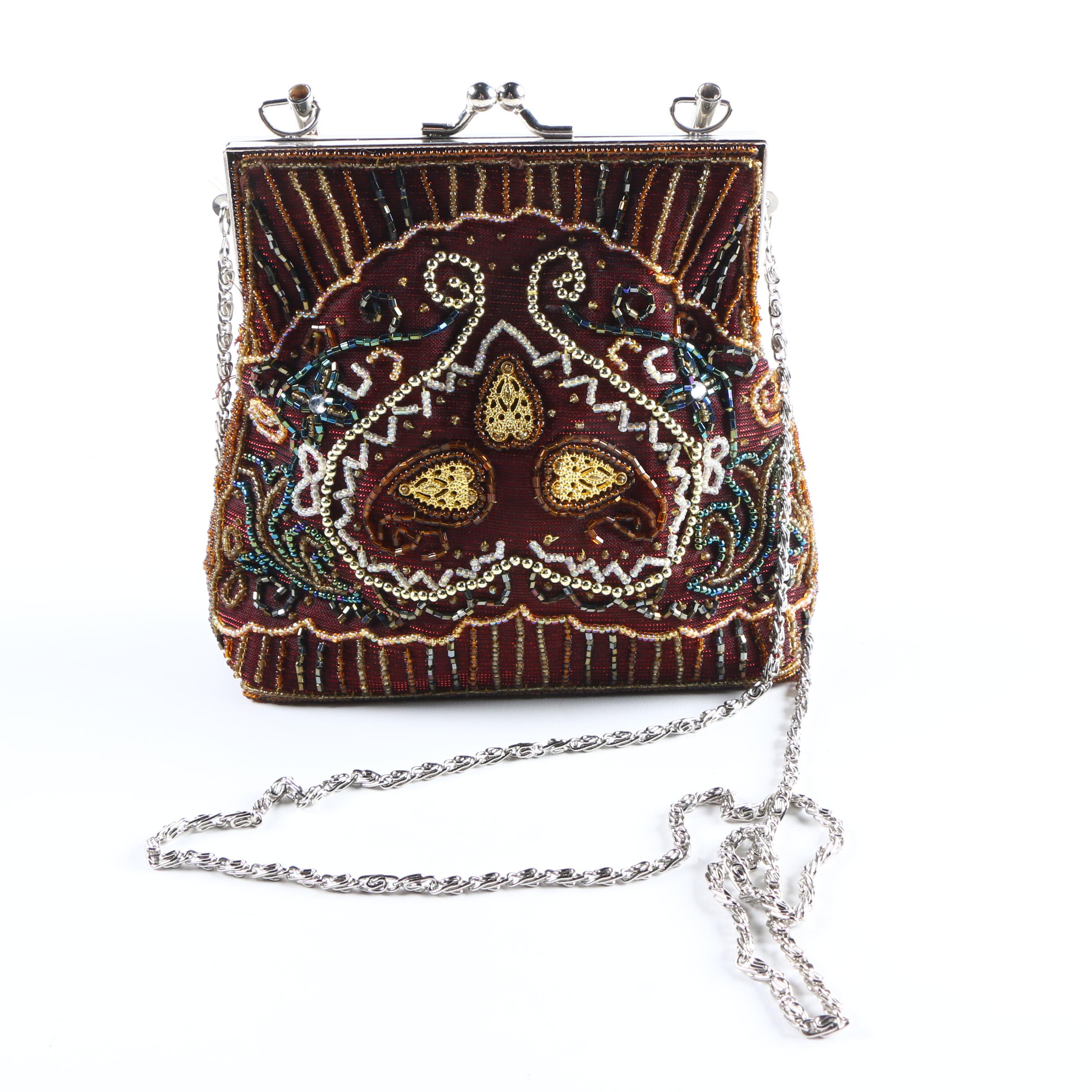 PRIORITY-Beaded Frame Purse