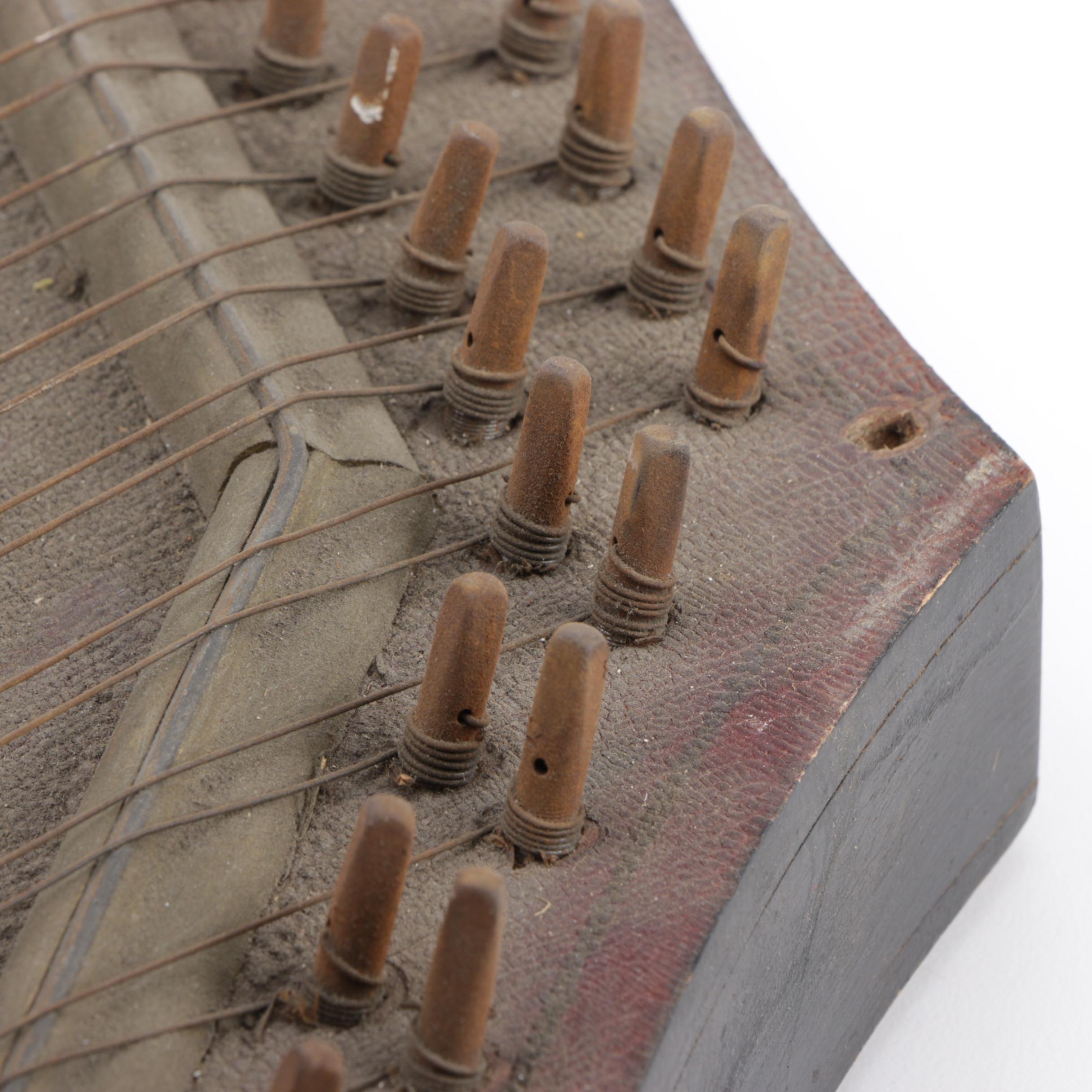 Antique Celestaphone Phonoharp