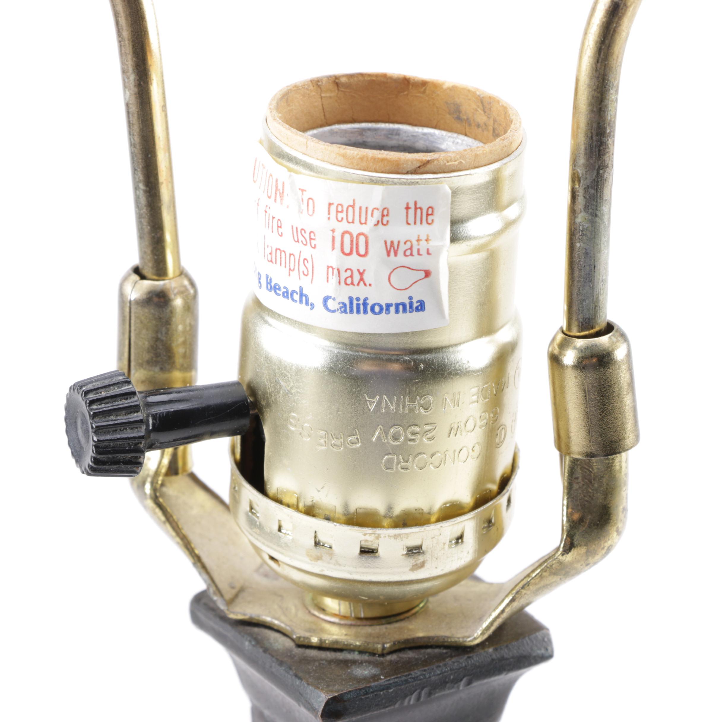 Tiffany-style Desk Lamp