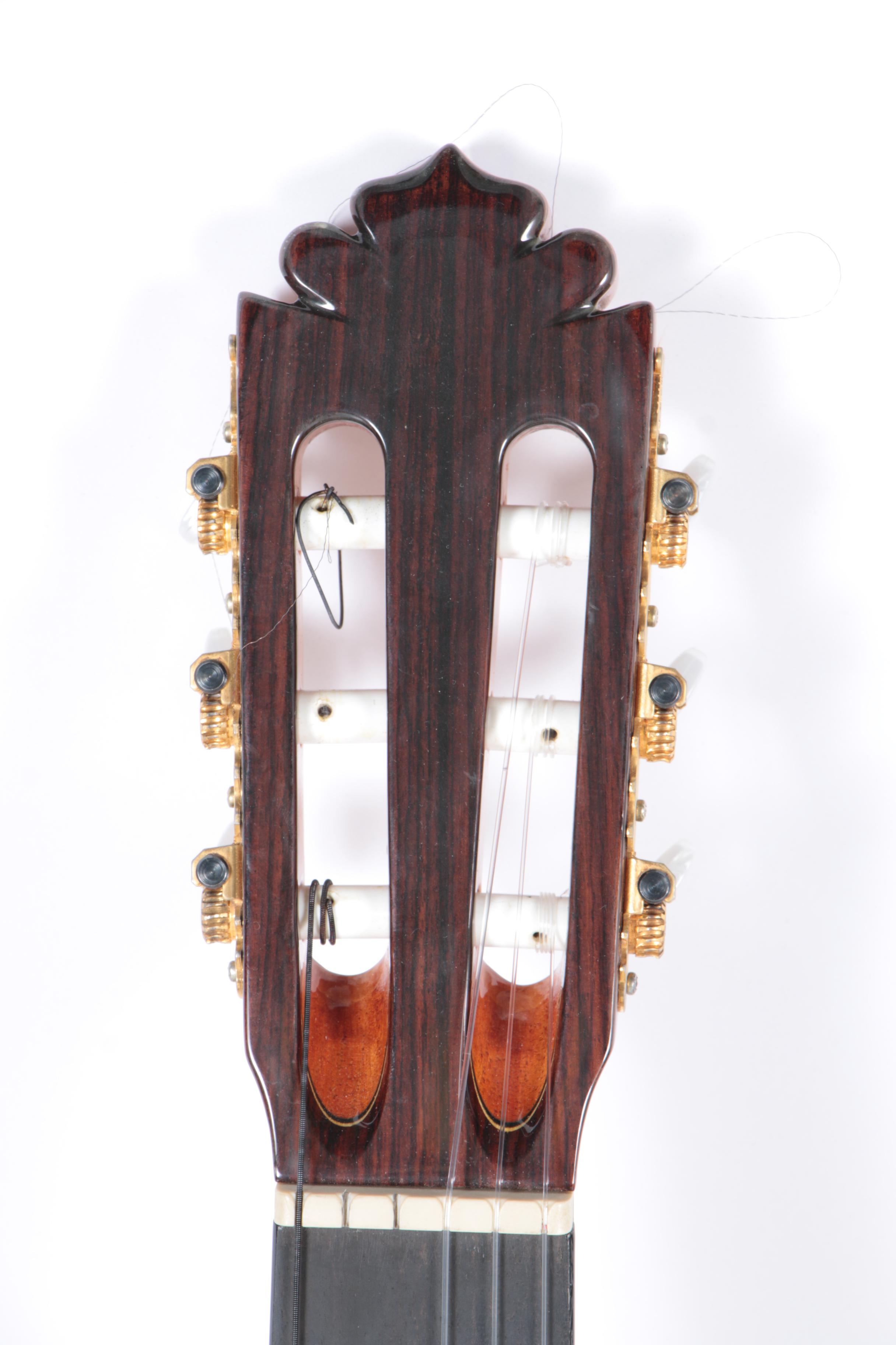 Manuel Rodriguez e Hijos Model C Classical Style Acoustic Guitar and Case