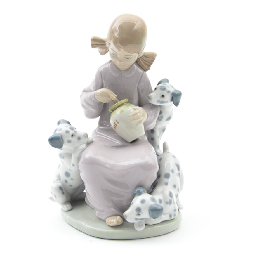 Lladró "The Sweet-Mouthed" Figurine