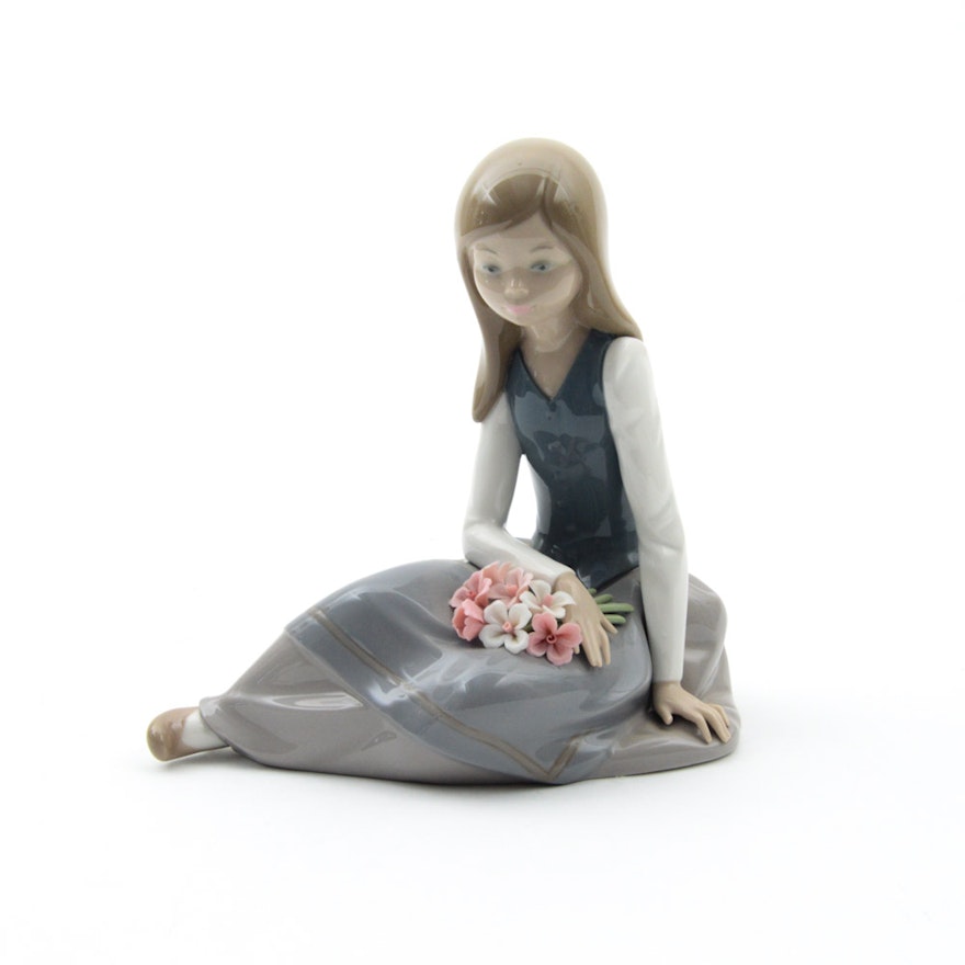 Lladró "Nostalgia" or "Young Girl Thinking" Porcelain Figurine