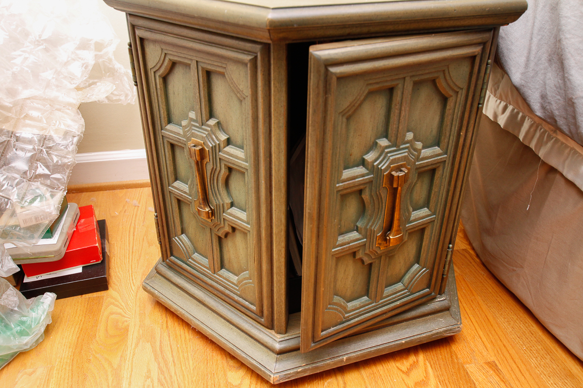 Vintage Mid-Century End Table