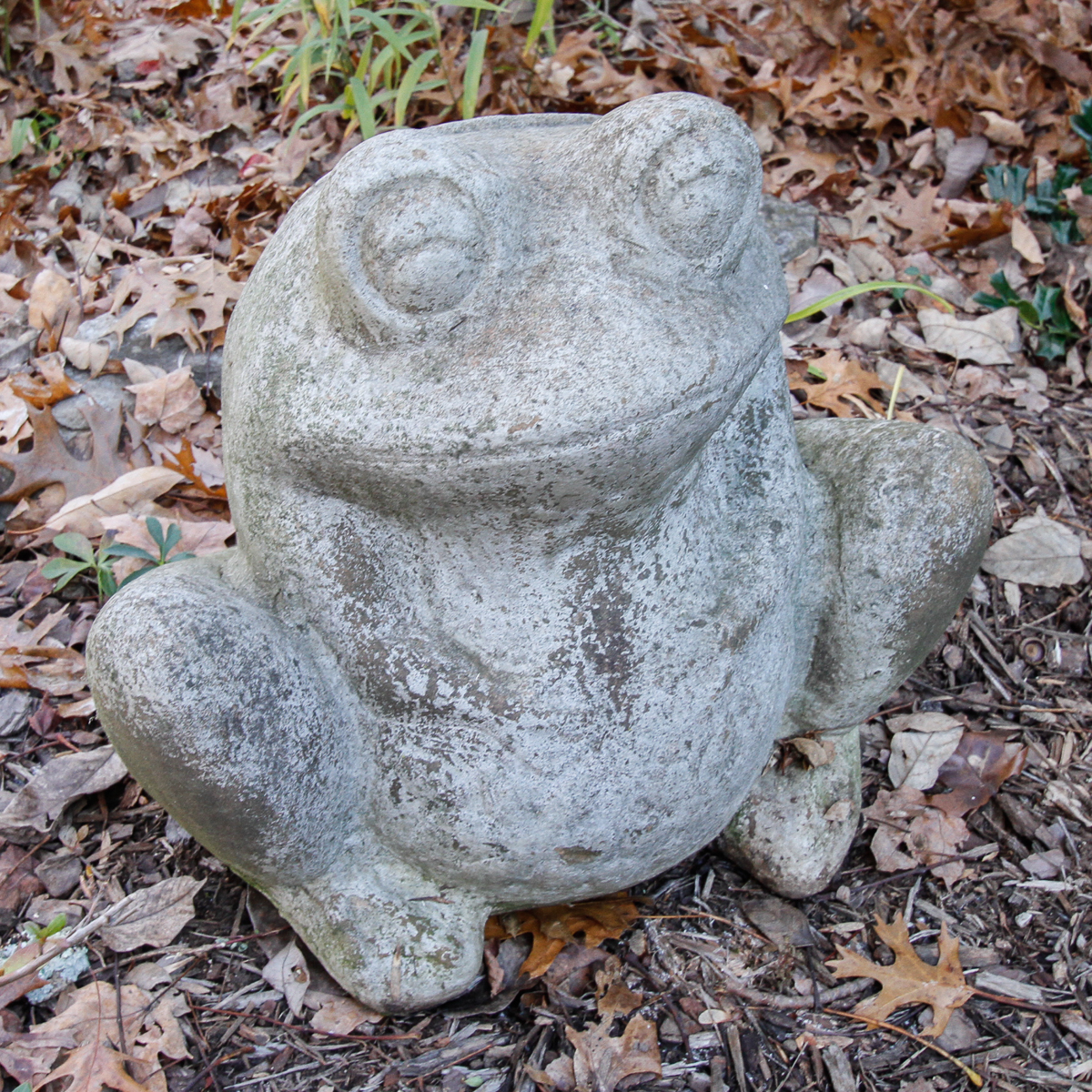 Garden Cement Frog Planter