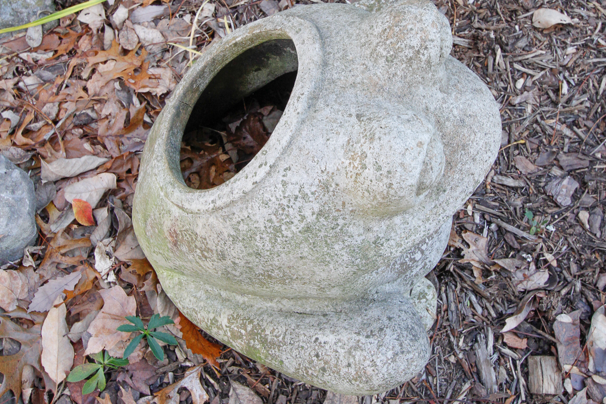 Garden Cement Frog Planter