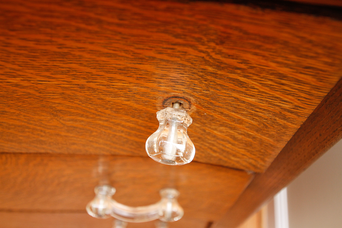 Antique Victorian Oak Bow Front Chest of Drawers with Mirror