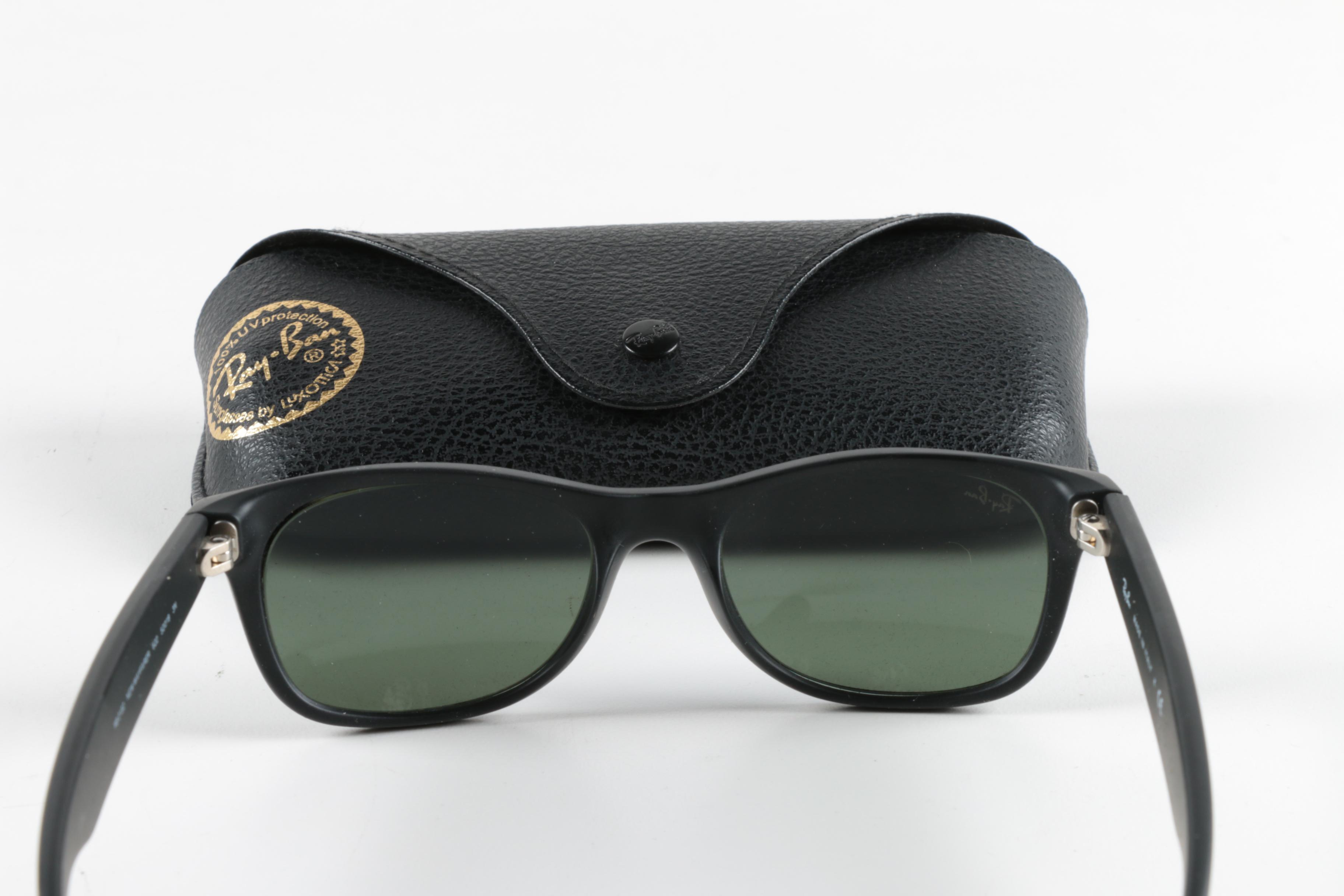 Ray-Ban Wayfarer Sunglasses