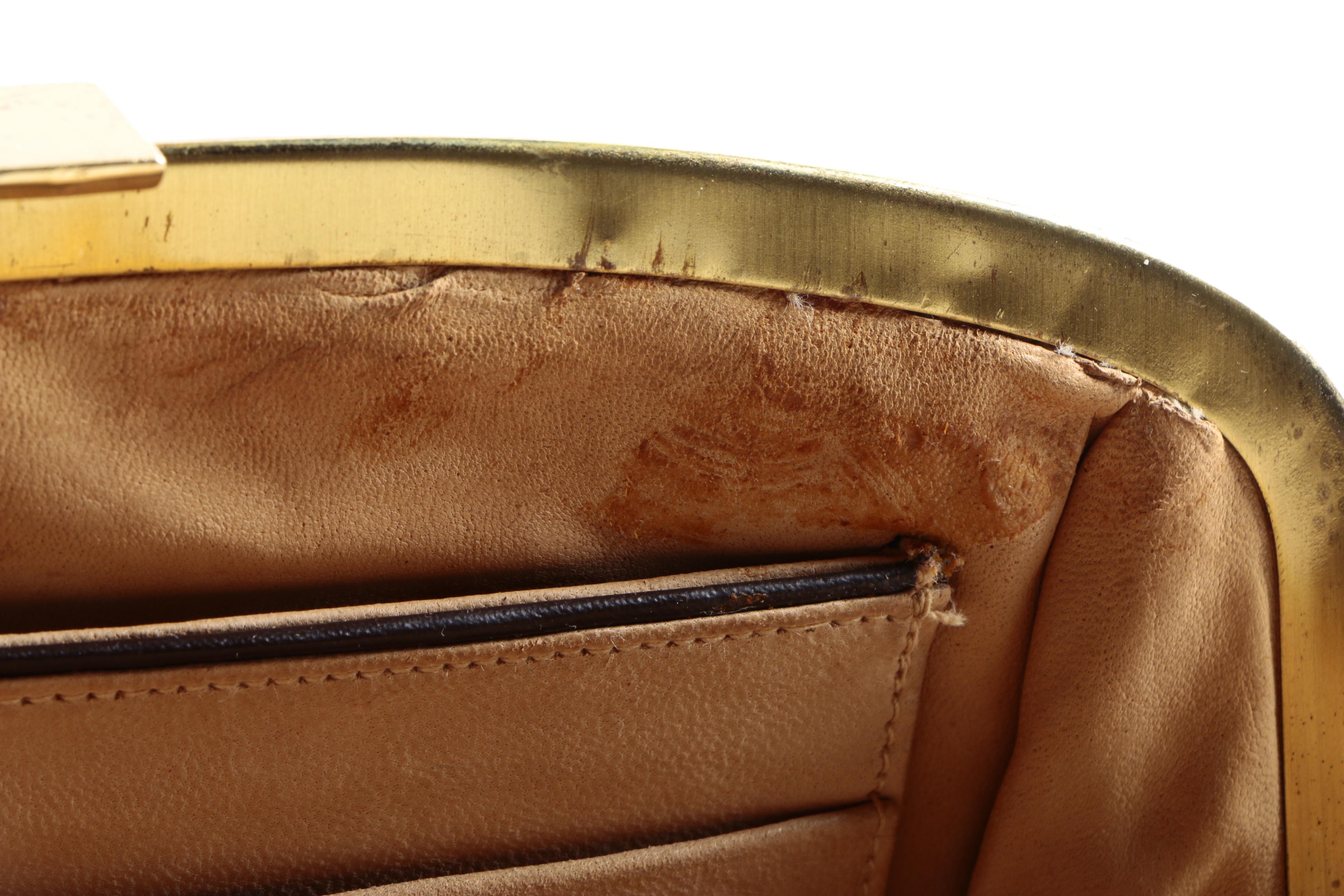 Vintage 1960s Lizard Skin Leather Clutch