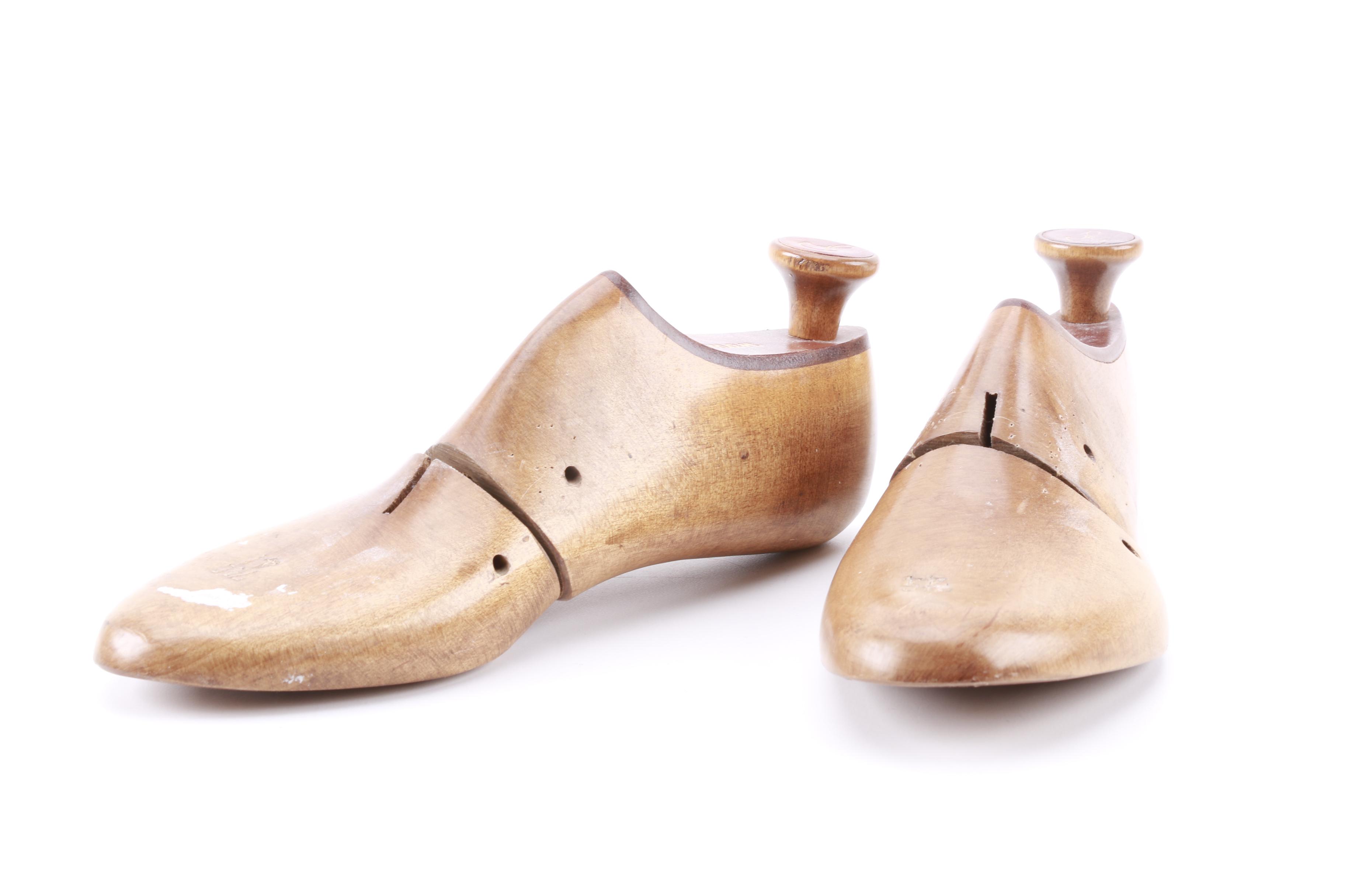 Vintage Wooden Shoe Trees Including Brigadiers and Jarman