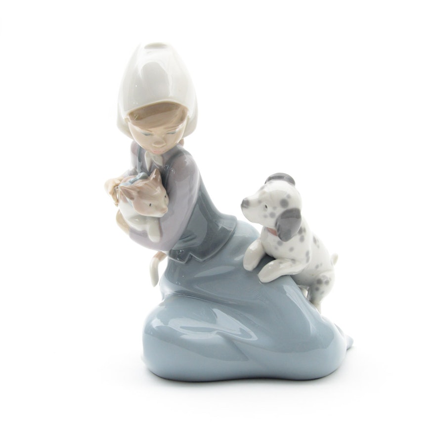 Lladro "Cat and Dog" or "Little Friskies" Porcelain Figurine