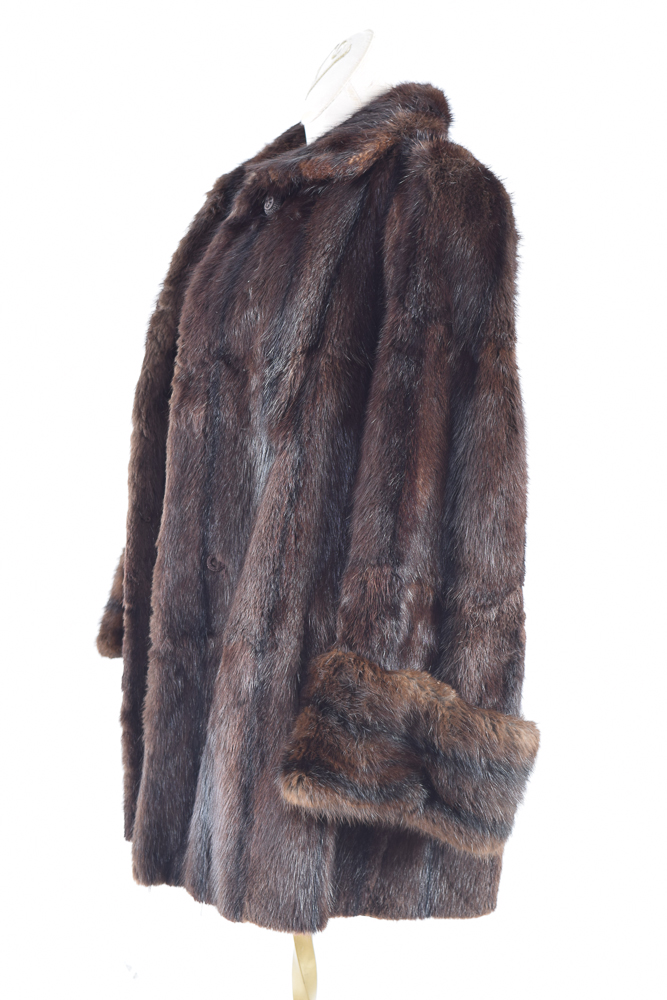 Wolf & Dessauer Dyed Muskrat Fur Coat