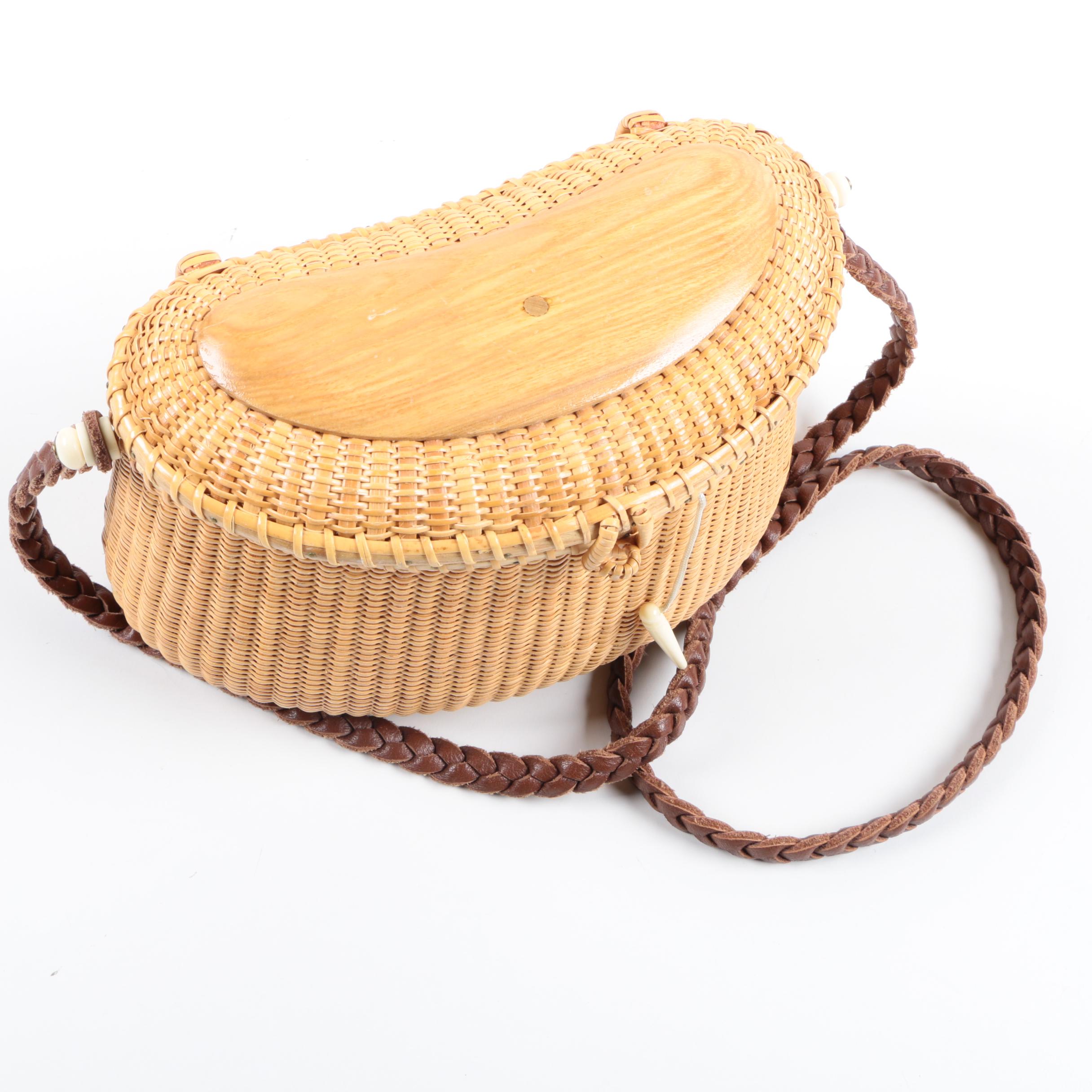 Vintage Basket Weave Handbag