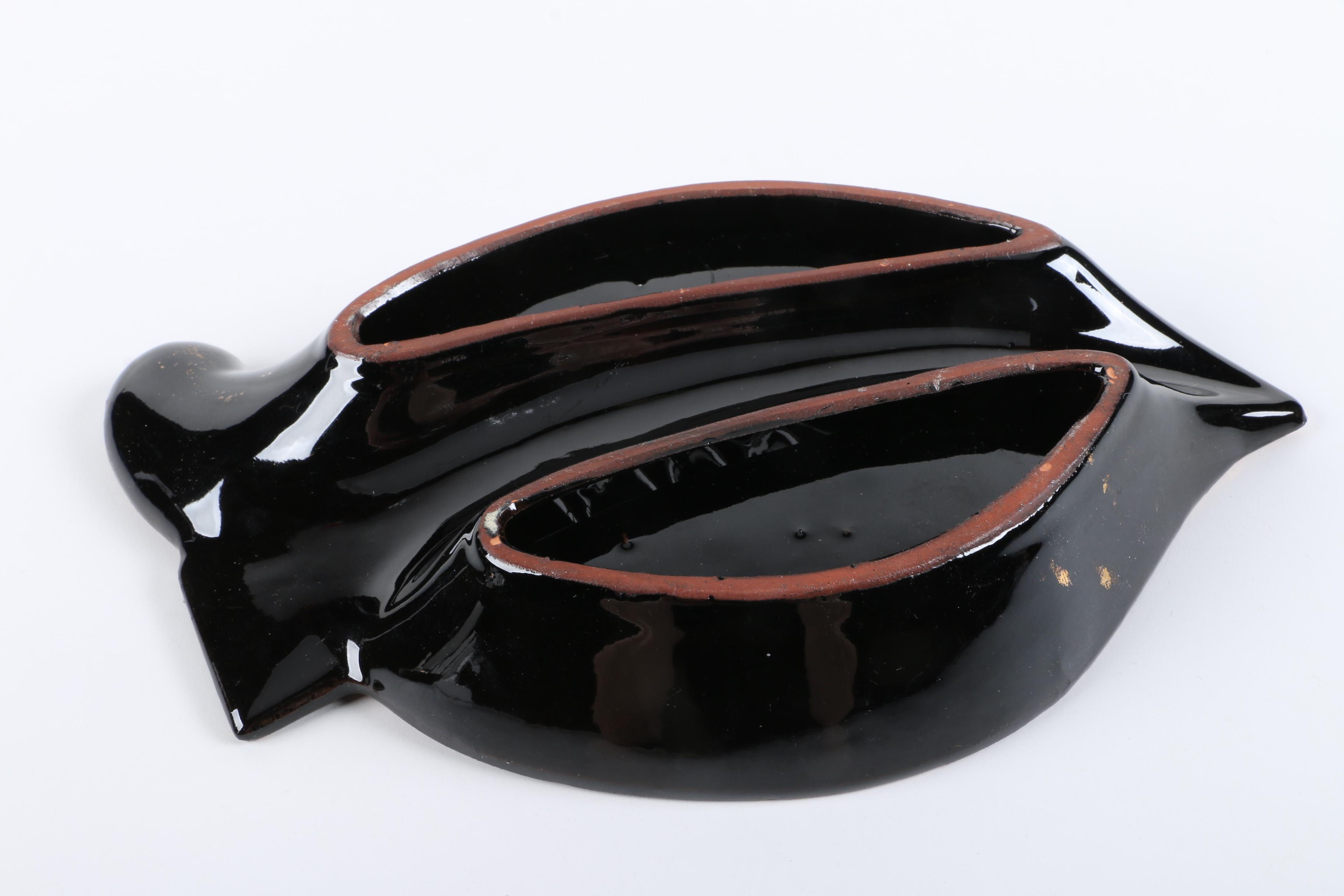 Vintage Ceramic Ash Receivers Featuring Royal Haeger