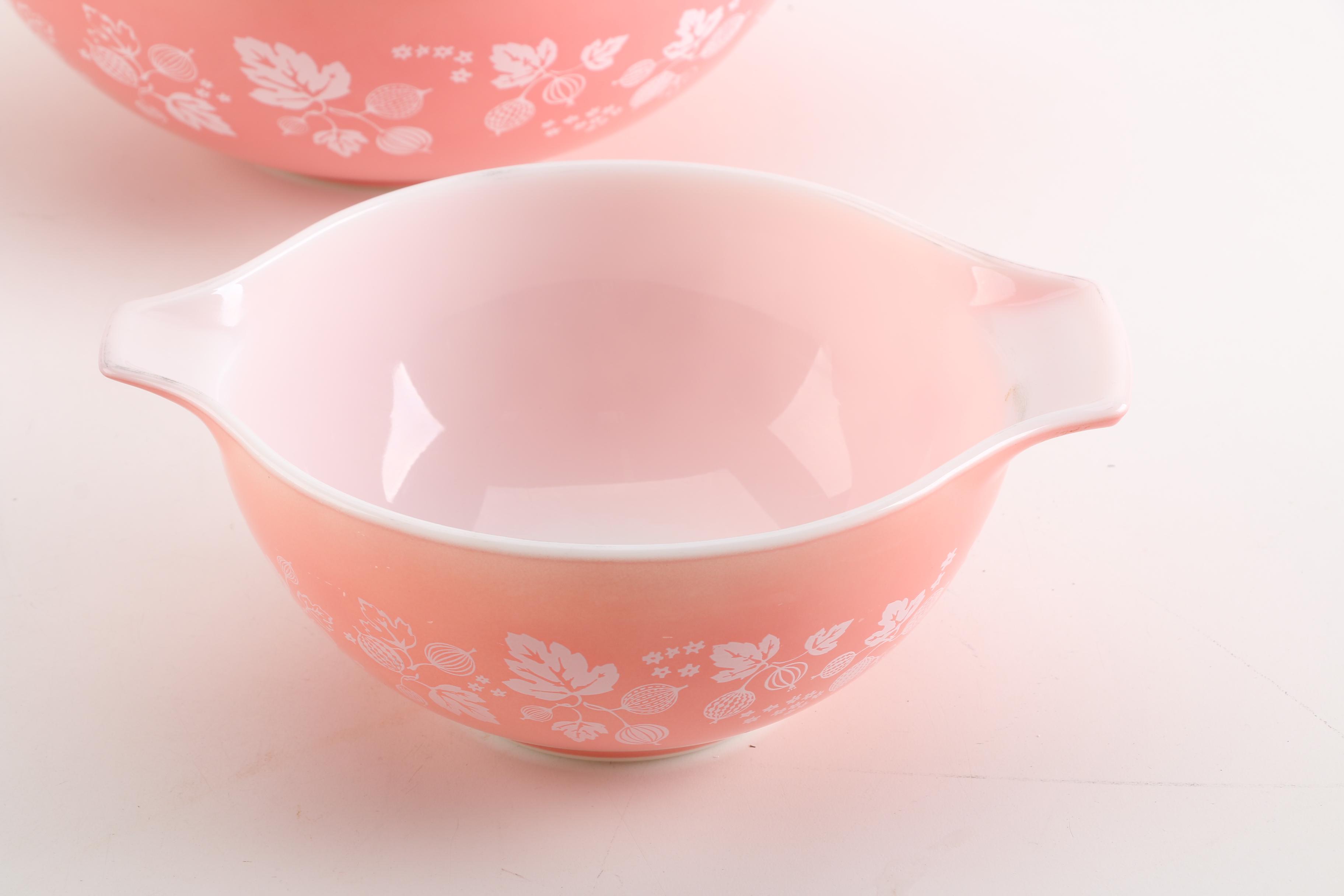Vintage Pyrex "Gooseberry" Cinderella Nesting Mixing Bowls