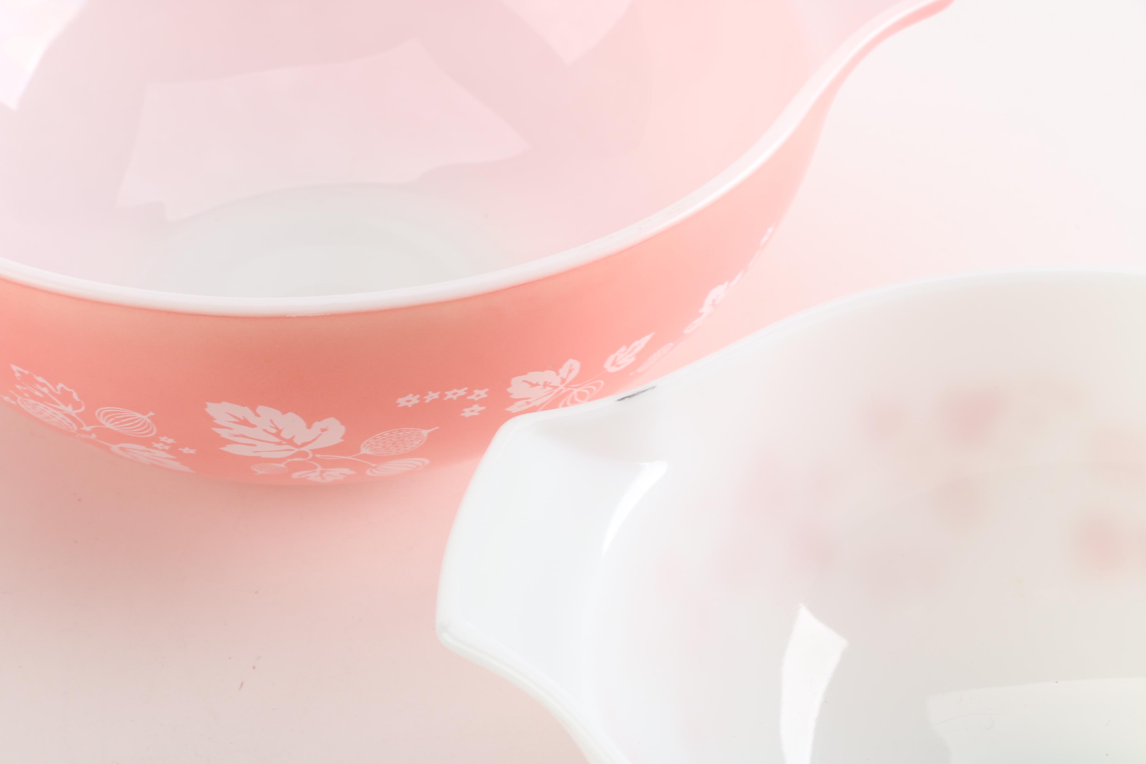 Vintage Pyrex "Gooseberry" Cinderella Nesting Mixing Bowls