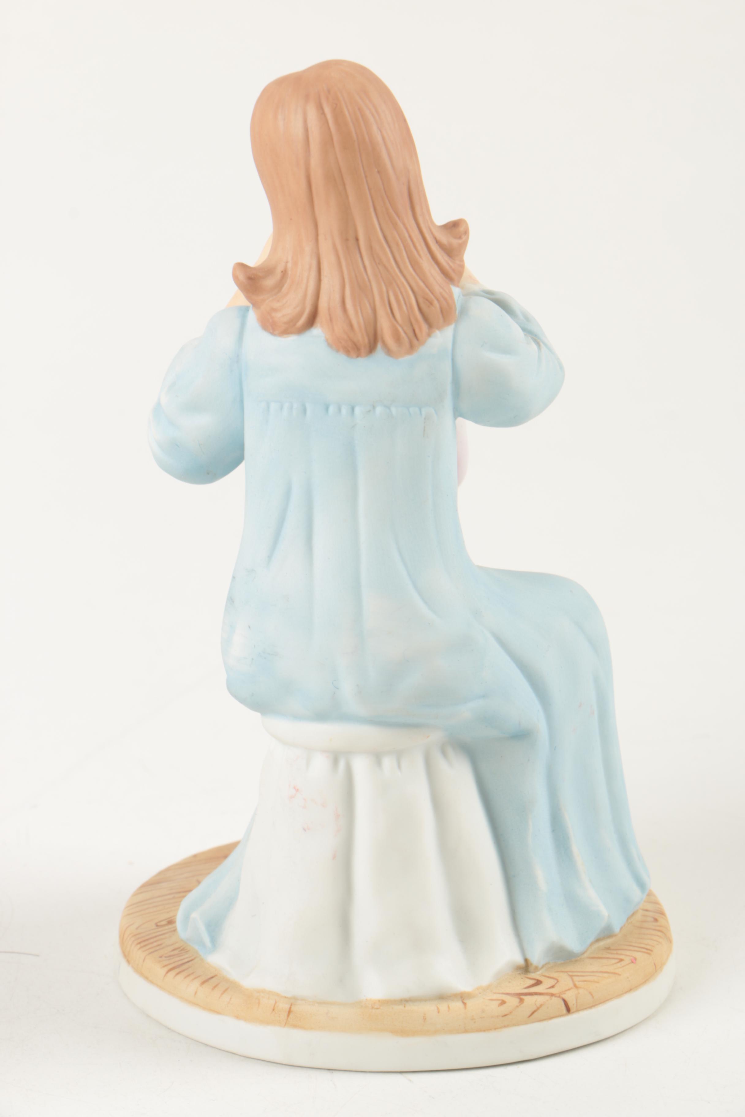 Vintage Porcelain Figurines including Heritage House