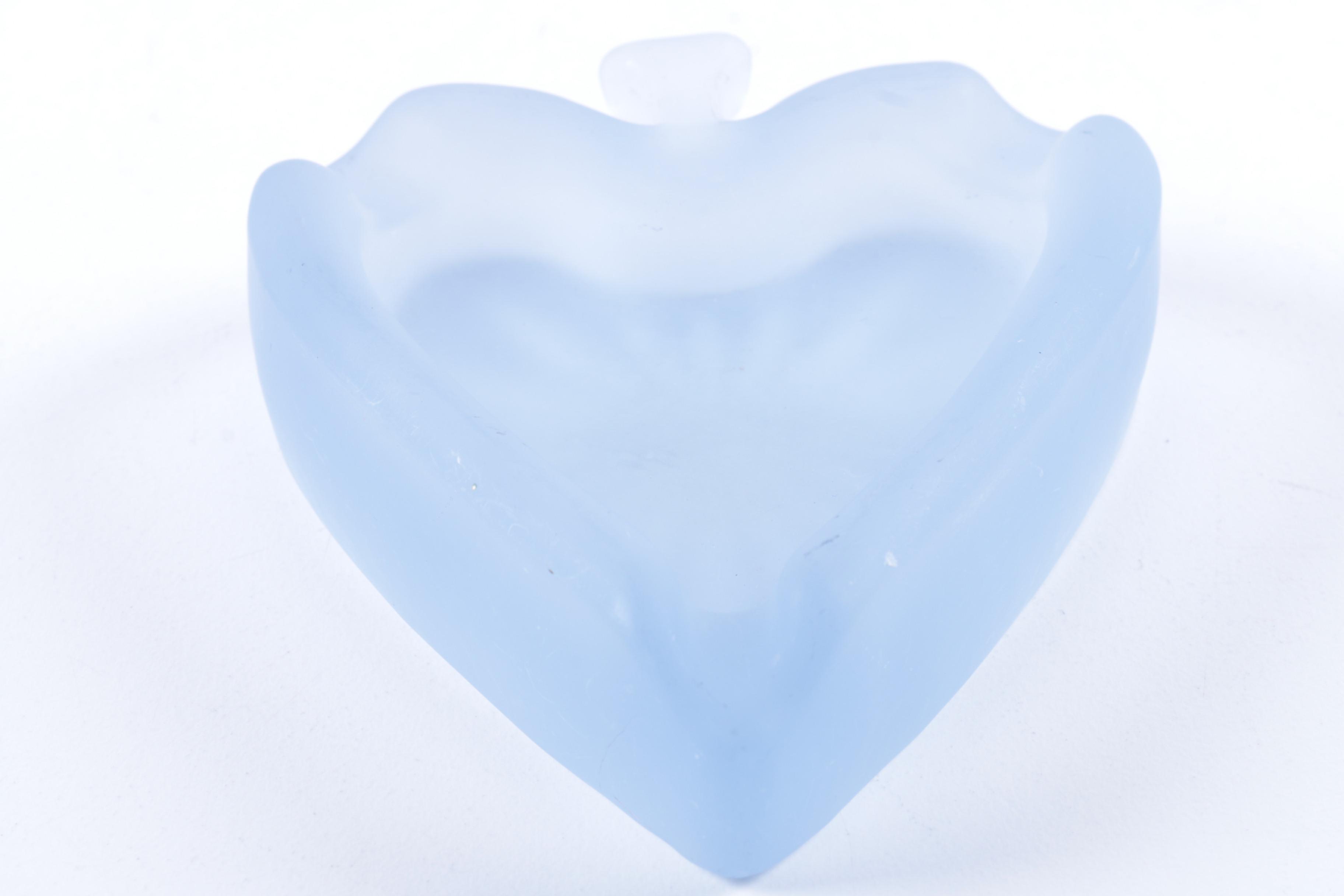 Heart-Shaped Glass Ash Receiver