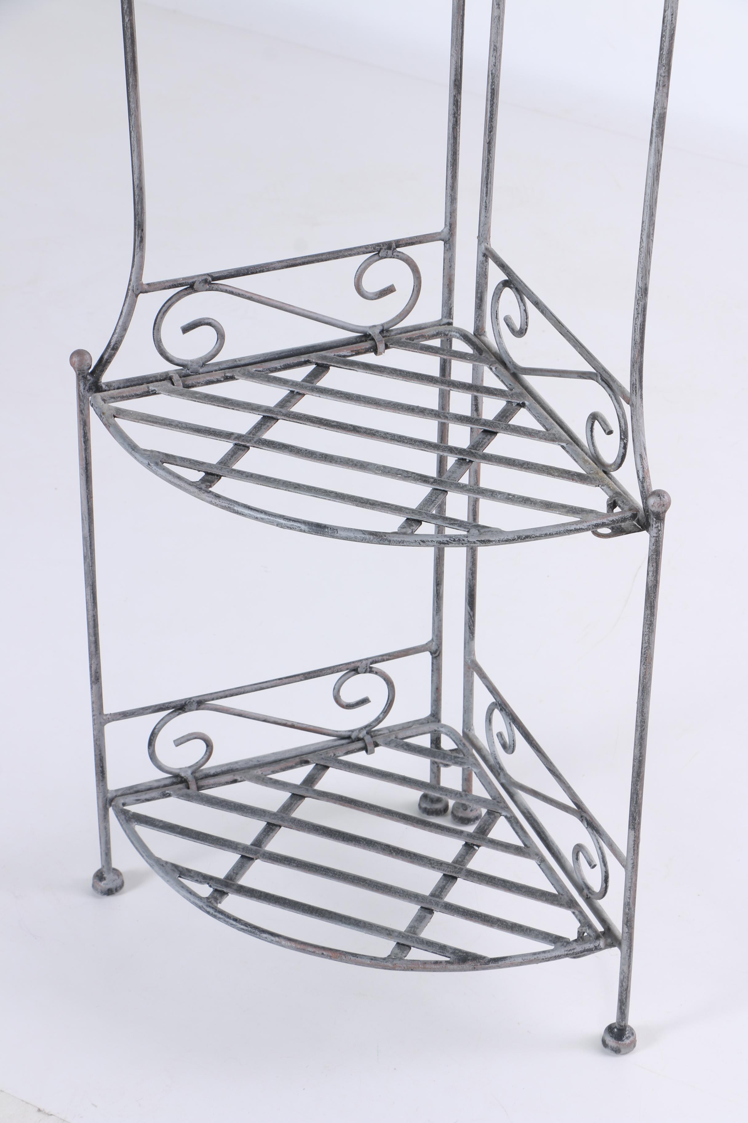 Metal Corner Etagere