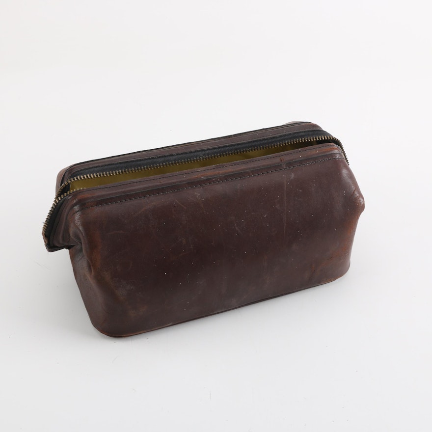 Vintage Leather Dopp Kit Bag