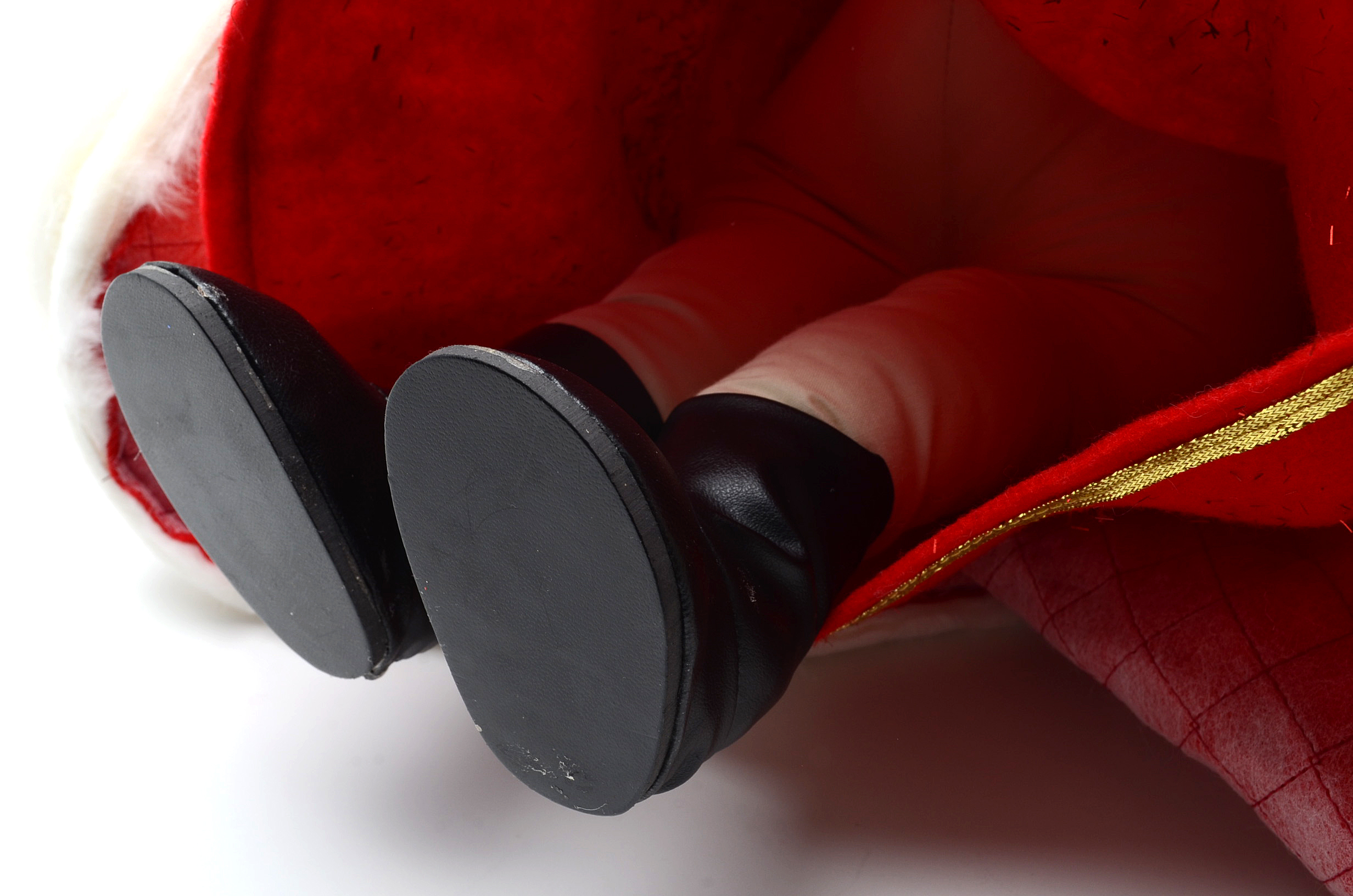 Large "Annalee" Santa Figure with Pine Cone Garland