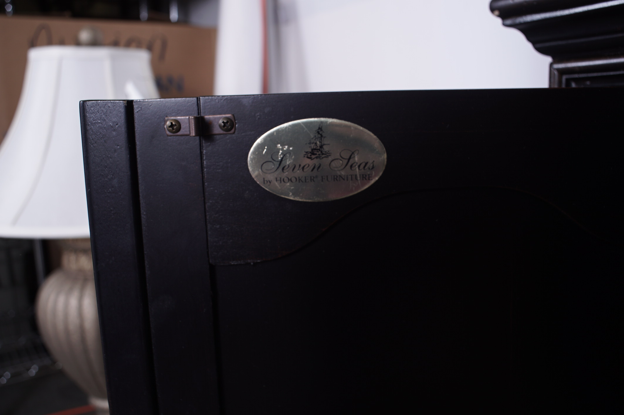 Colonial Style Shell Carved Painted Corner Cabinet by Hooker Furniture