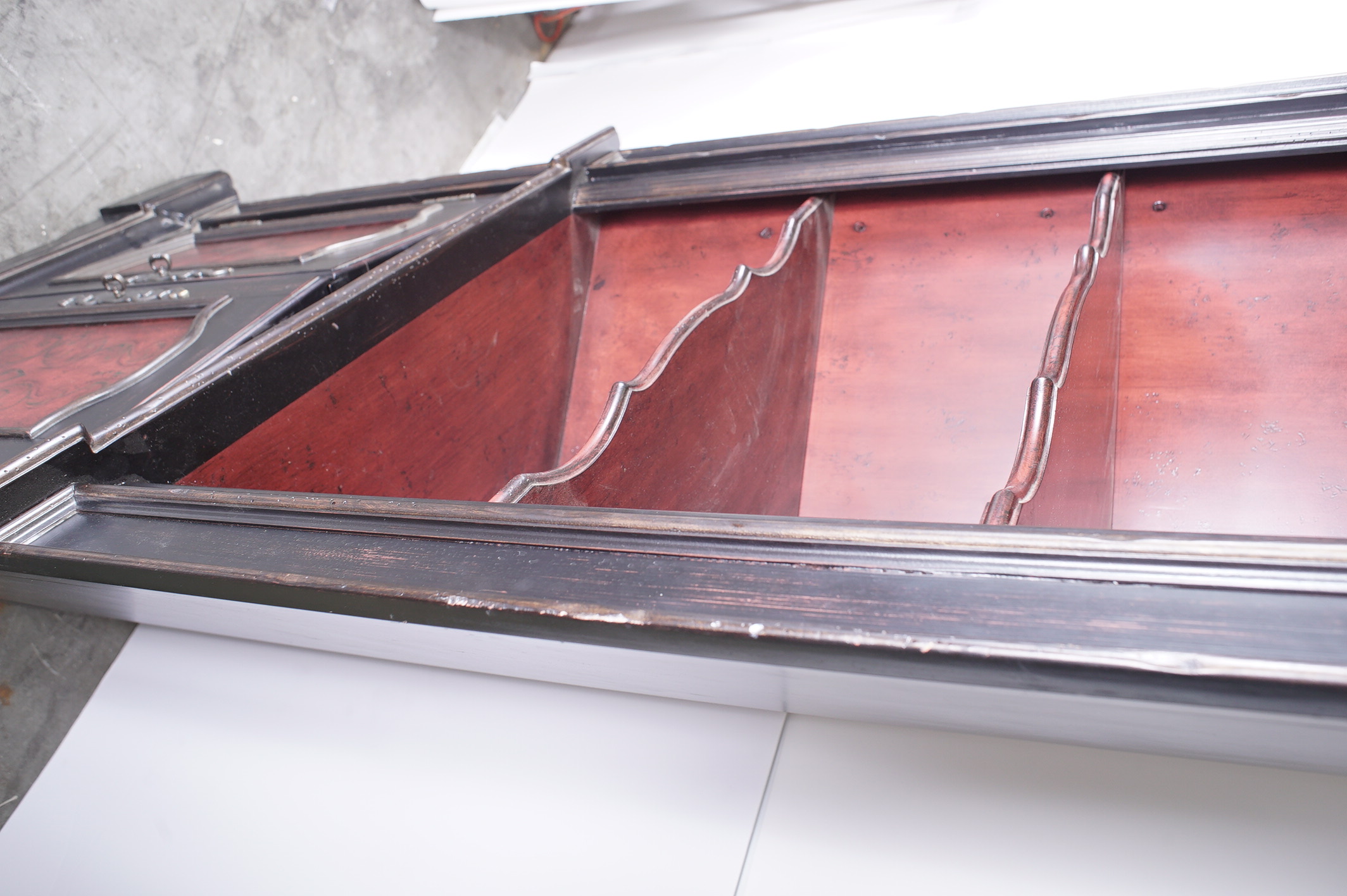 Colonial Style Shell Carved Painted Corner Cabinet by Hooker Furniture