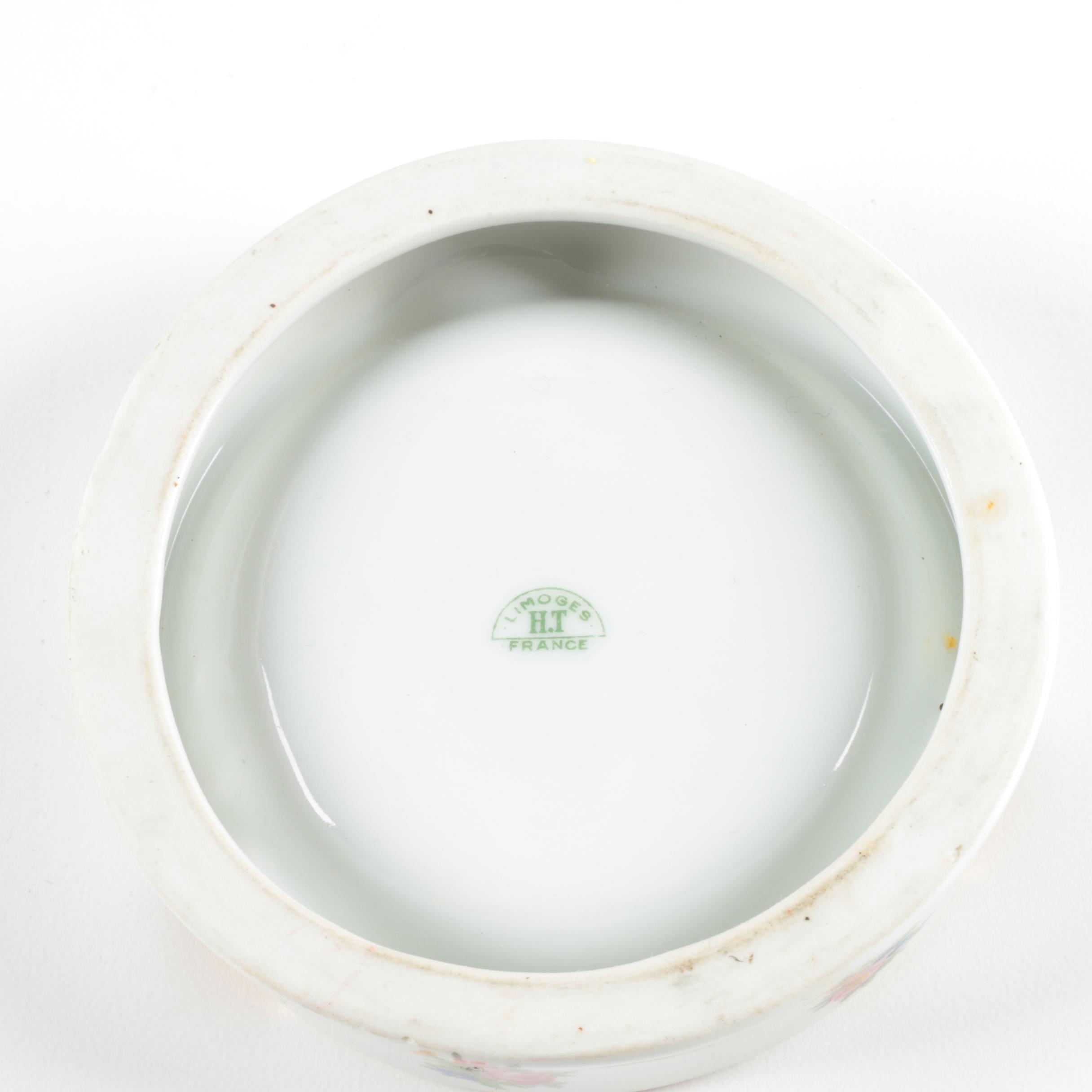 Porcelain and Glass Ash Receivers