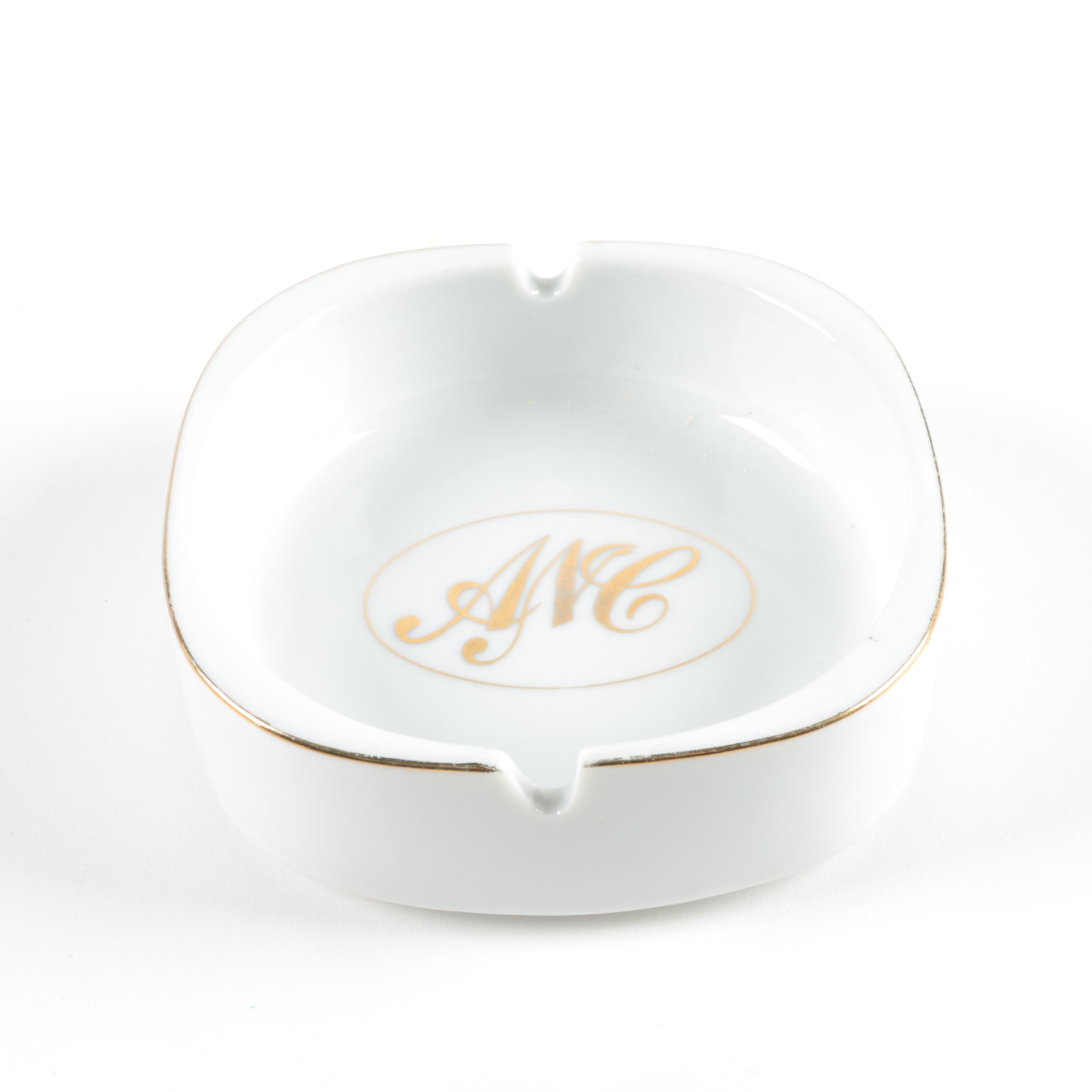 Porcelain and Glass Ash Receivers