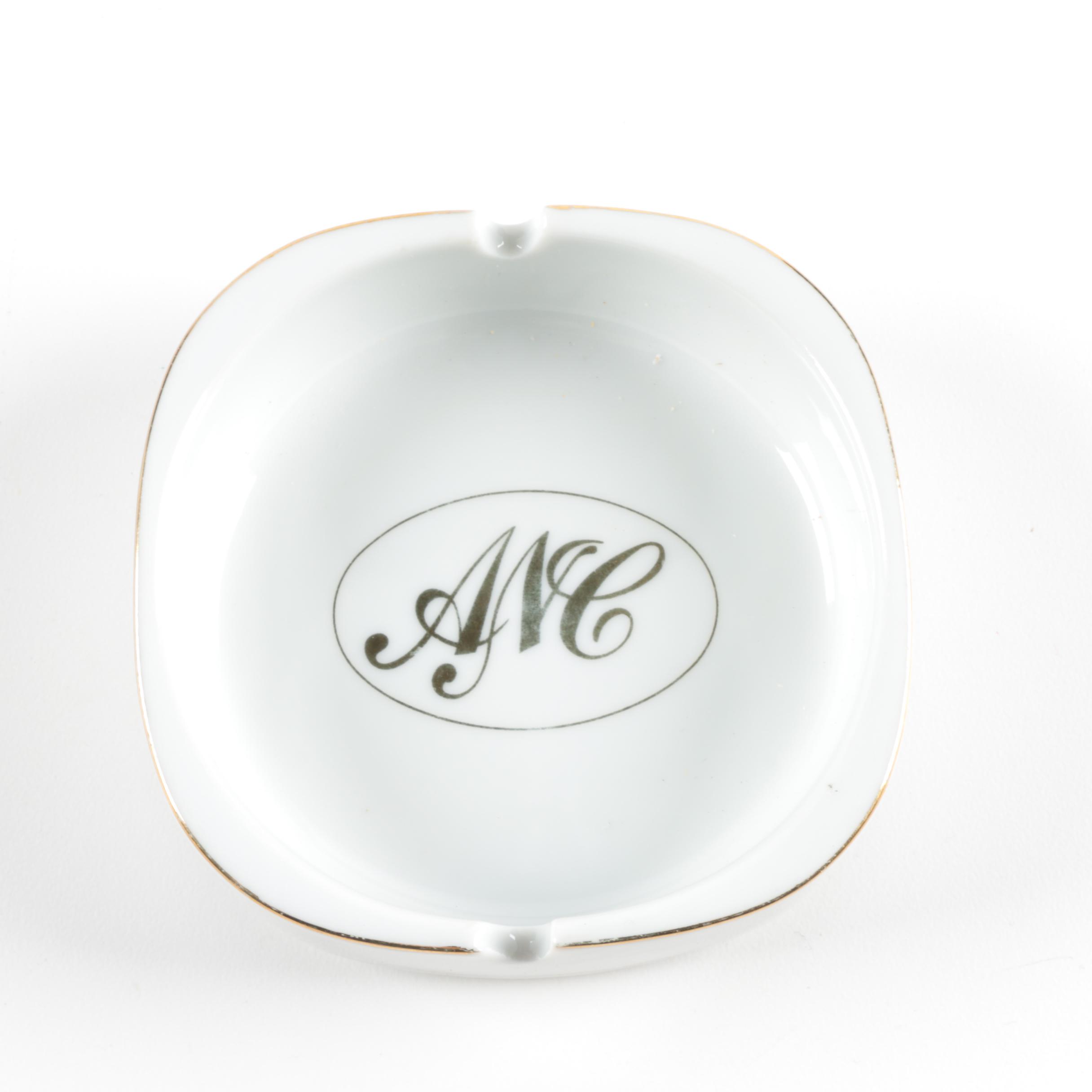 Porcelain and Glass Ash Receivers