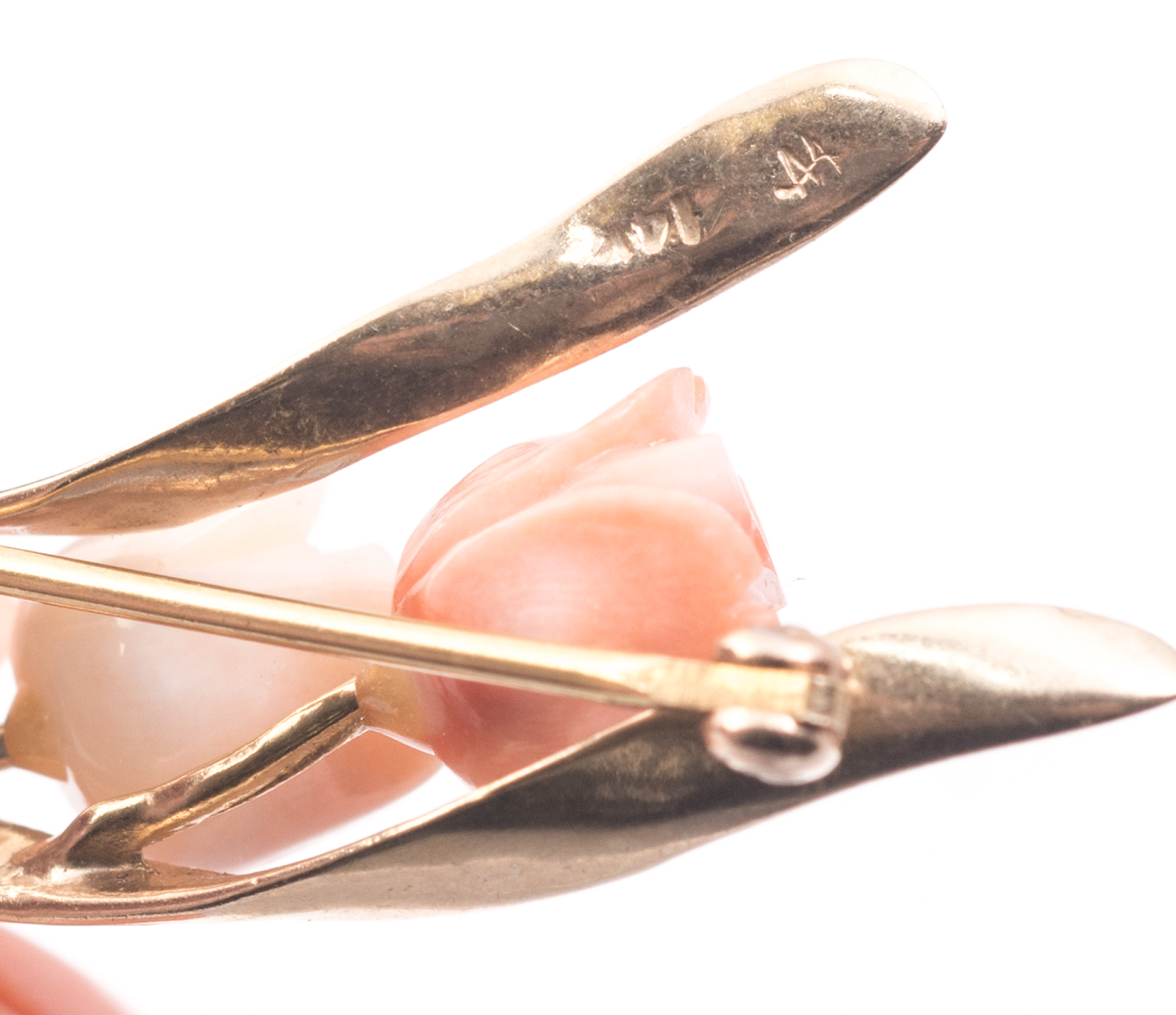 14K Yellow Gold and Carved Coral Floral Brooch