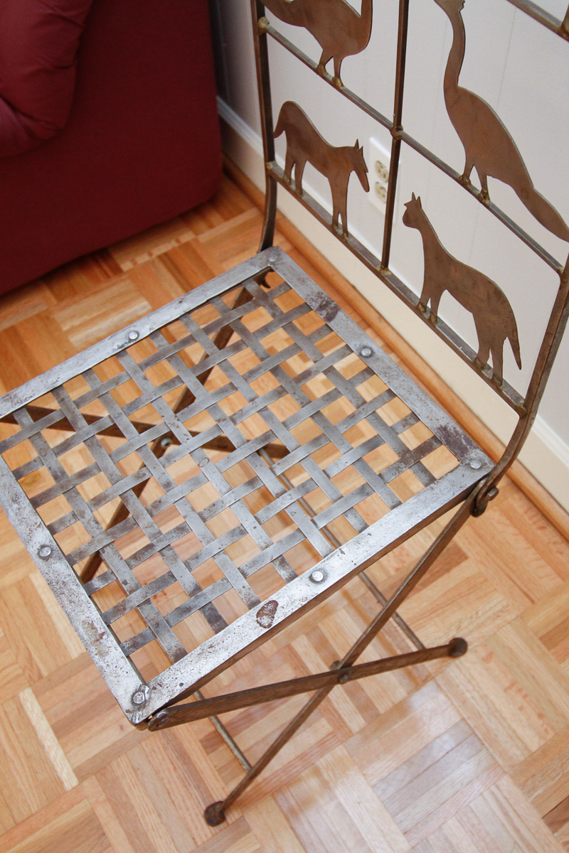 Metal Folding Chair with Animal Motif