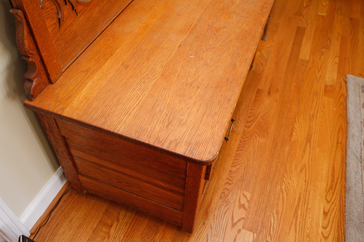 Vintage Victorian Style Oak Chest of Drawers with Mirror