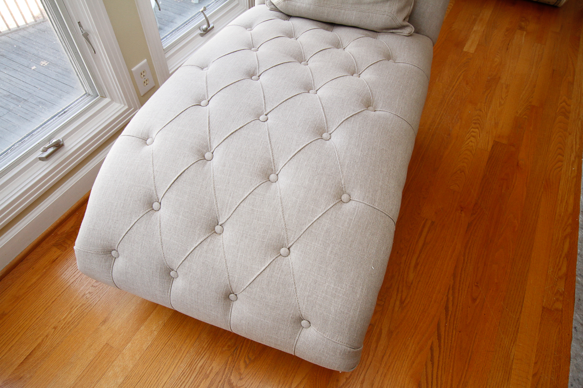 Contemporary Chaise Lounge