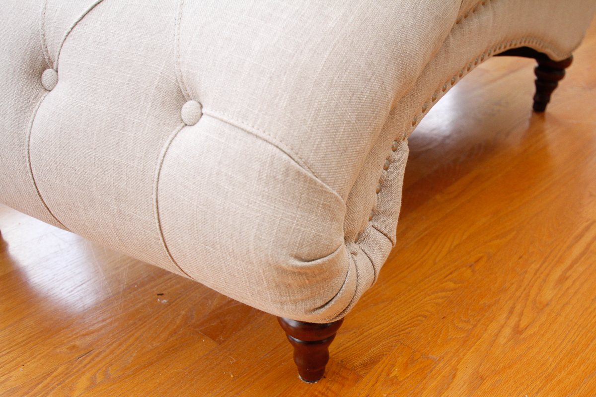 Contemporary Chaise Lounge