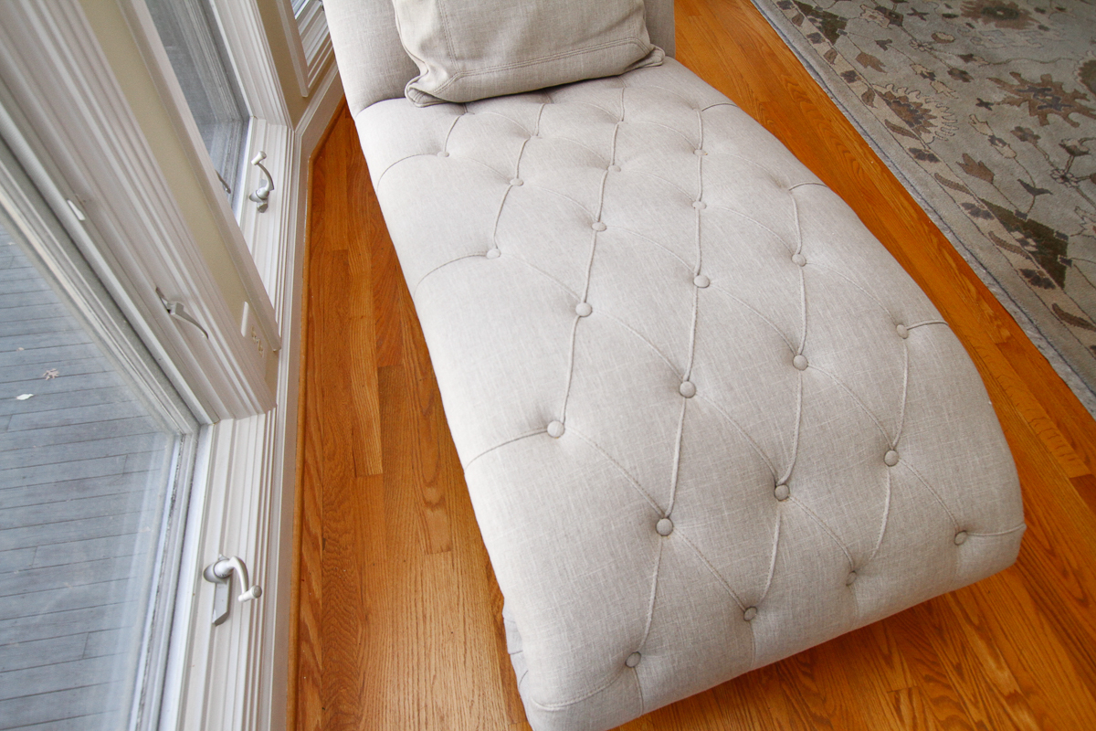 Contemporary Chaise Lounge