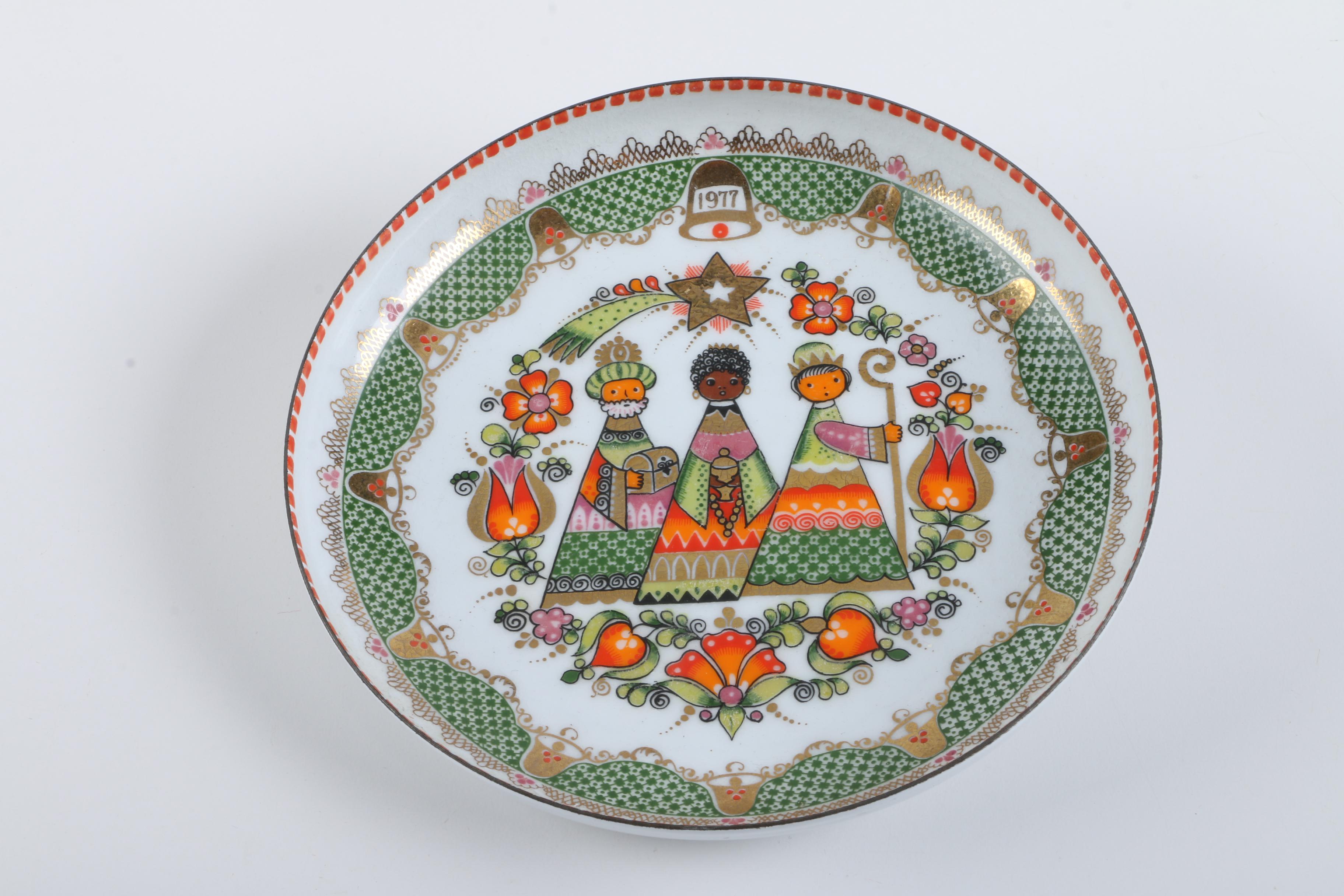 Eclectic Tableware Including Royal Albert and Others