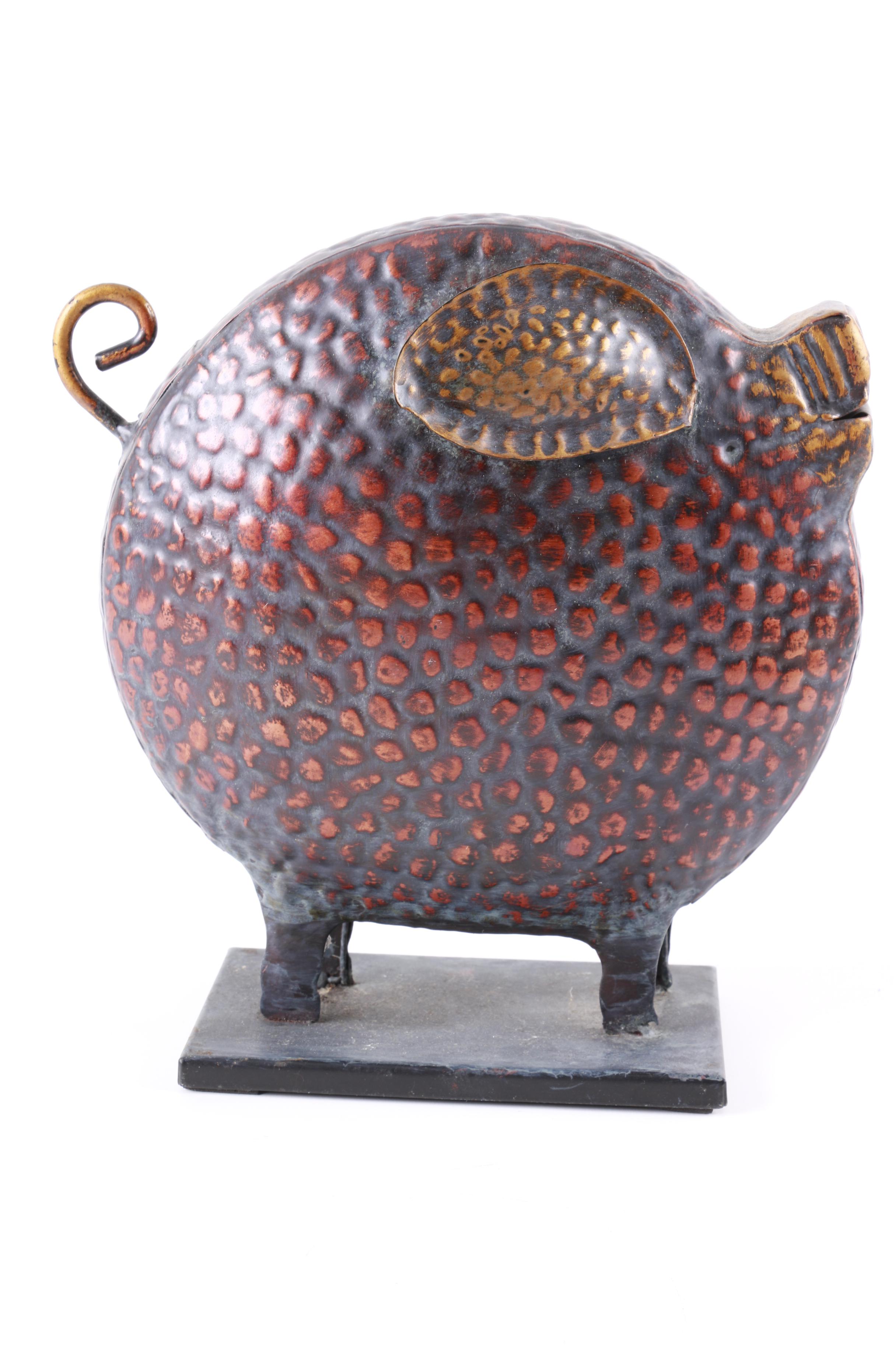 Pig and Animal Decor