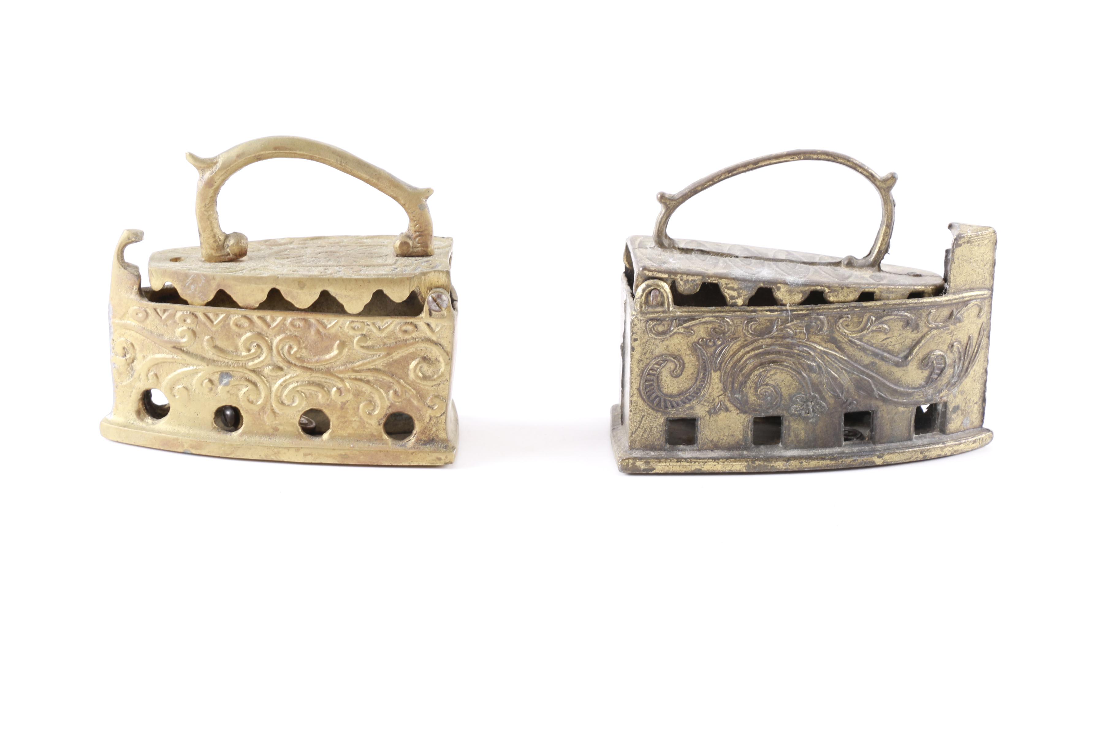 Vintage Sad  and Charcoal Irons