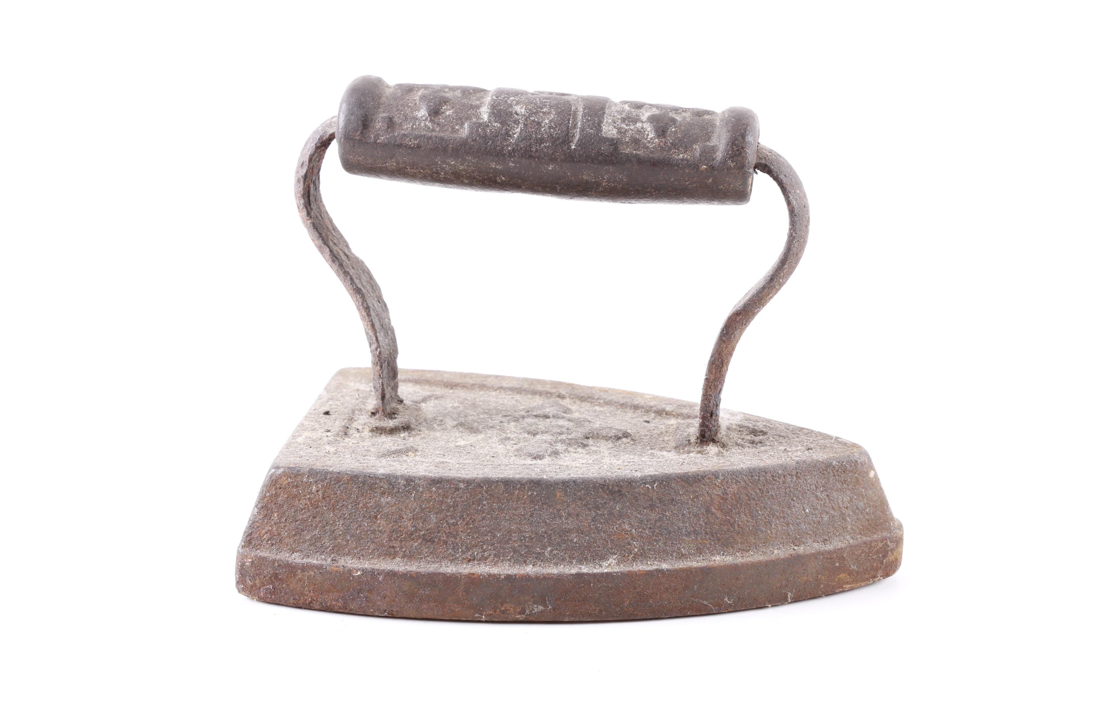 Vintage Sad  and Charcoal Irons