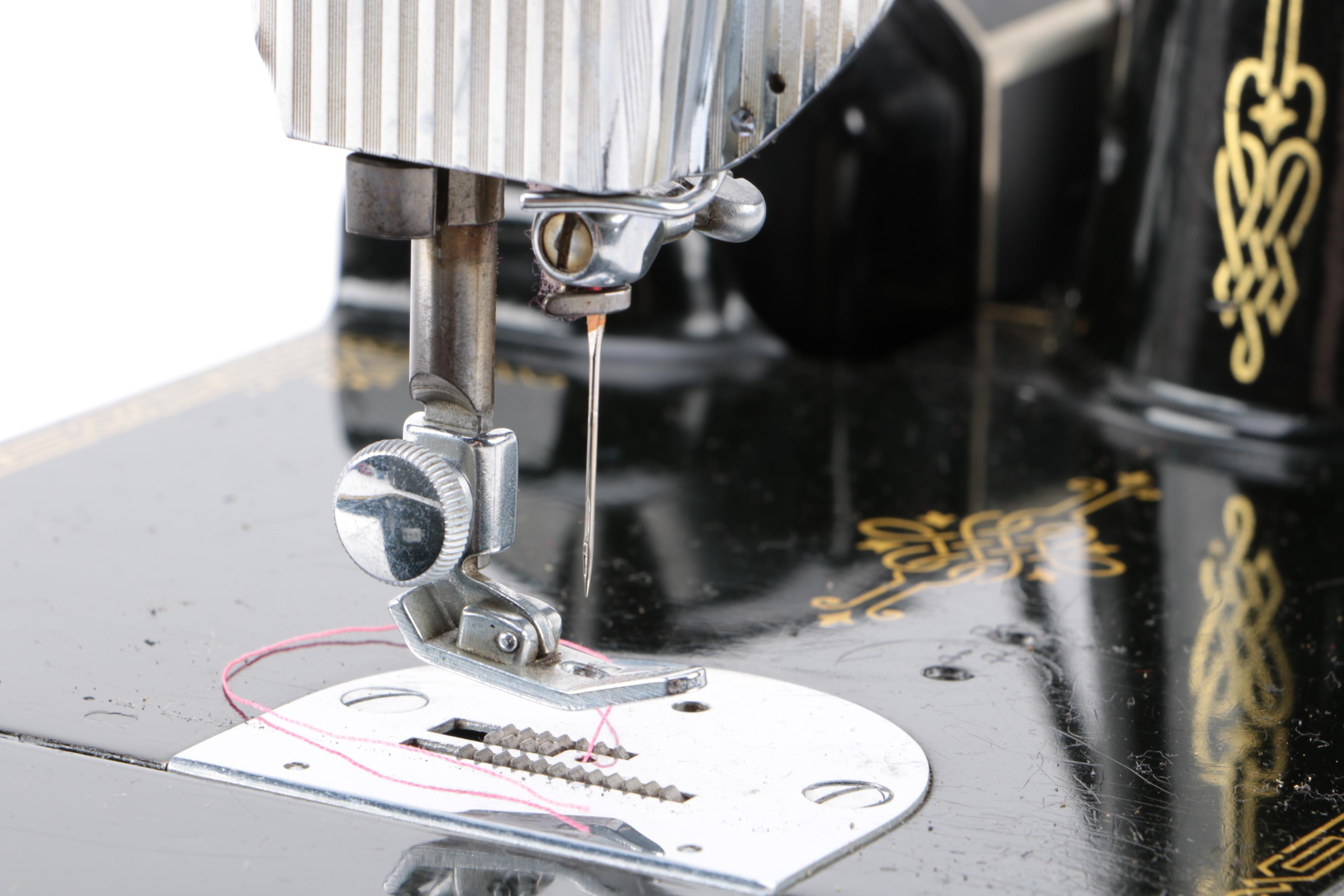 1949 Singer Sewing Machine and Carrying Case