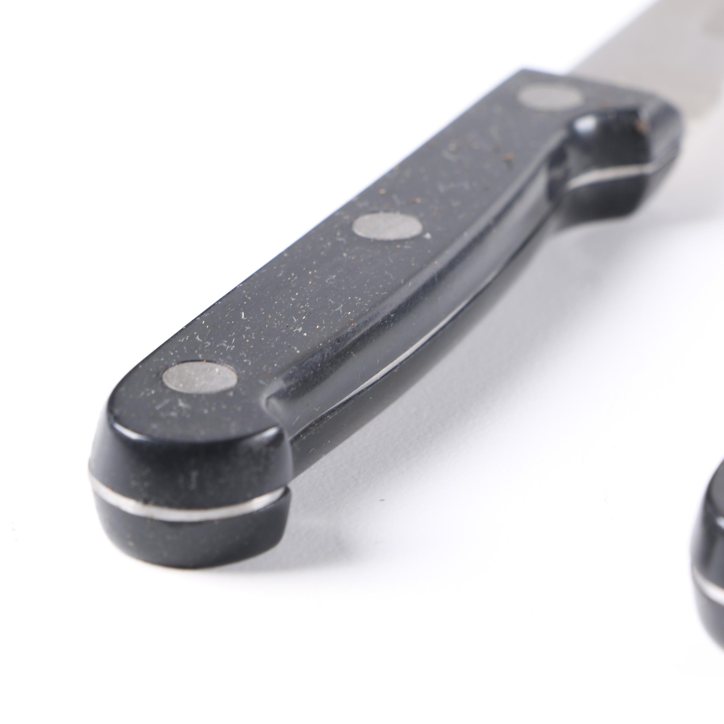 Basic Essentials Knives and Knife Block