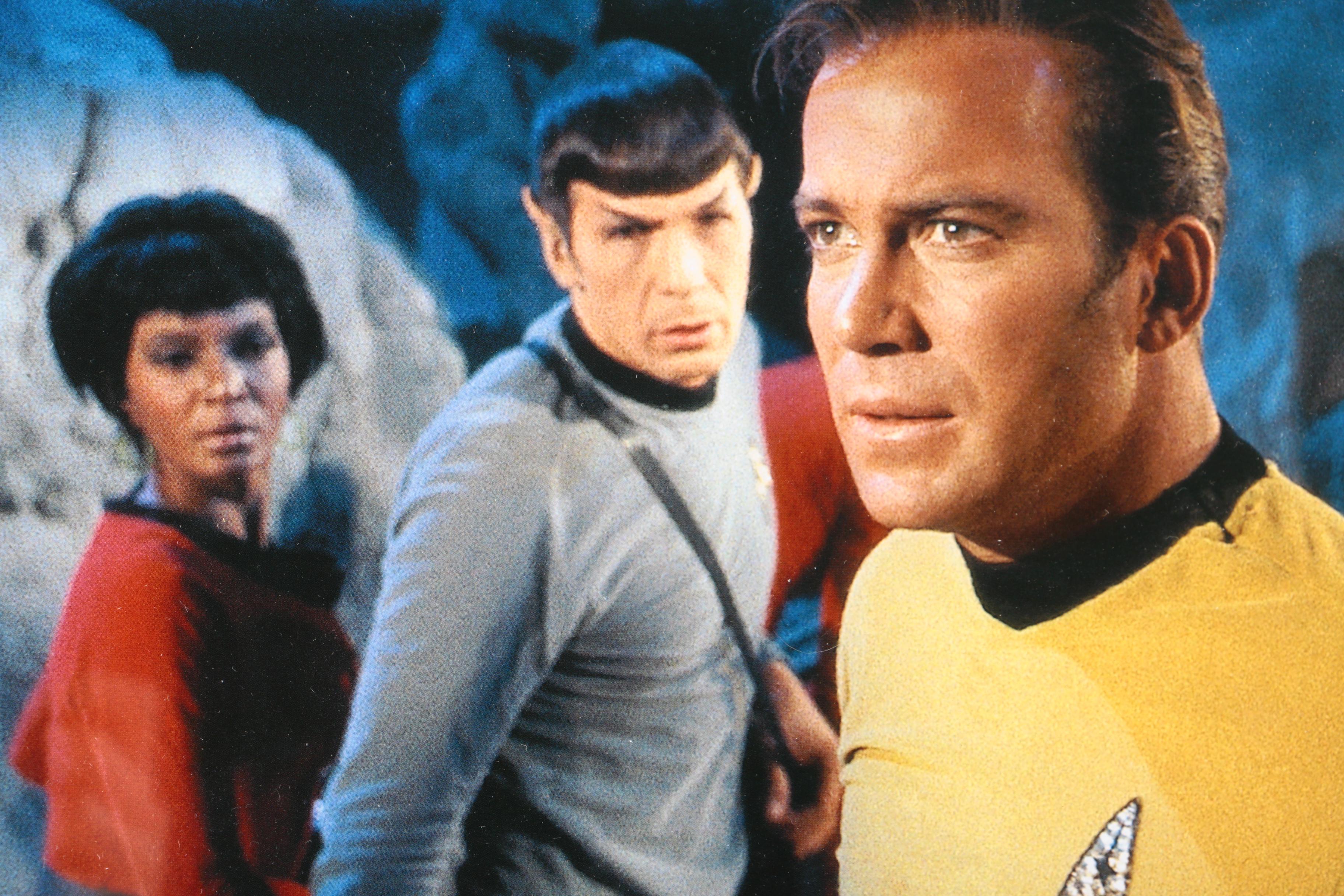 William Shatner Autographed Star Trek Gun JSA COA