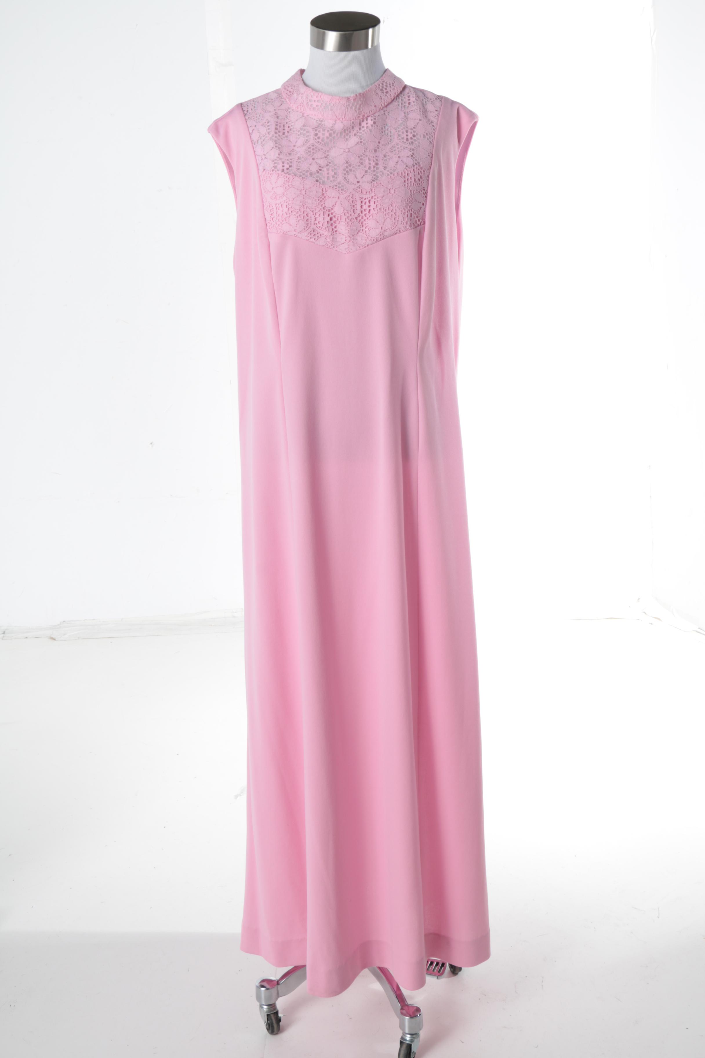 Women's Vintage Nightgown Sets