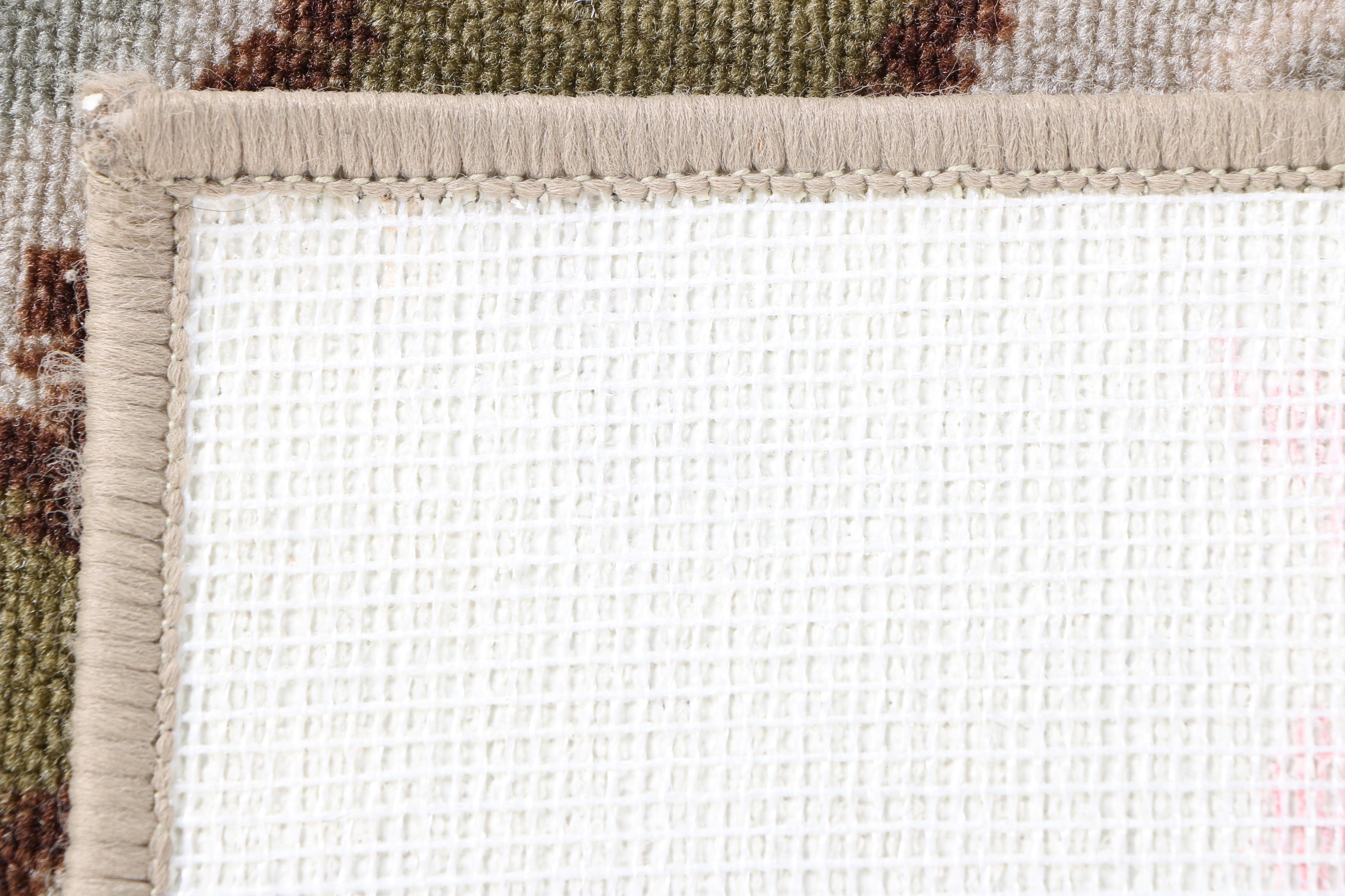 Power-Loomed Oriental Weavers "Elaine" Area Rug